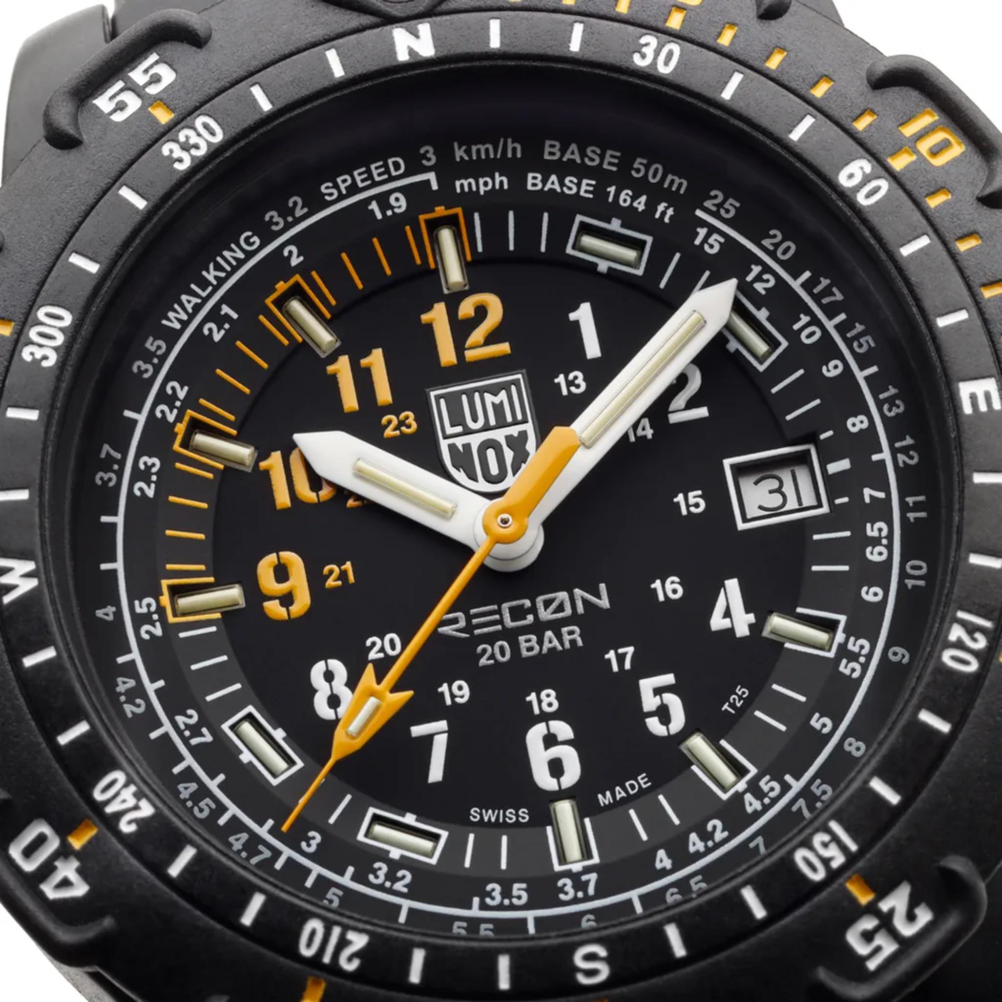Luminox Recon Pointman Quartz Black Dial Nitrile Rubber Strap Men's Watch XL.8825.H.SET
