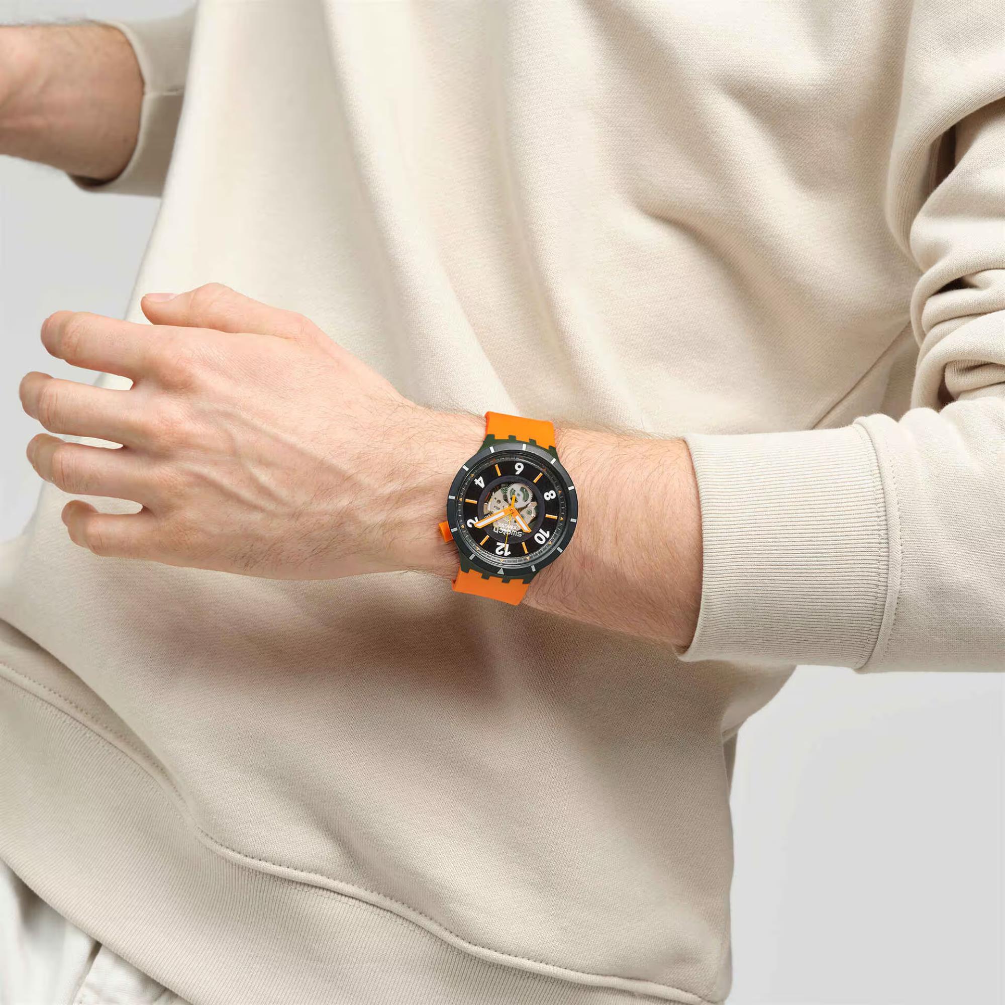 Swatch Big Bold Fall-Iage Black Dial Silicone Strap Unisex Watch SB03G107