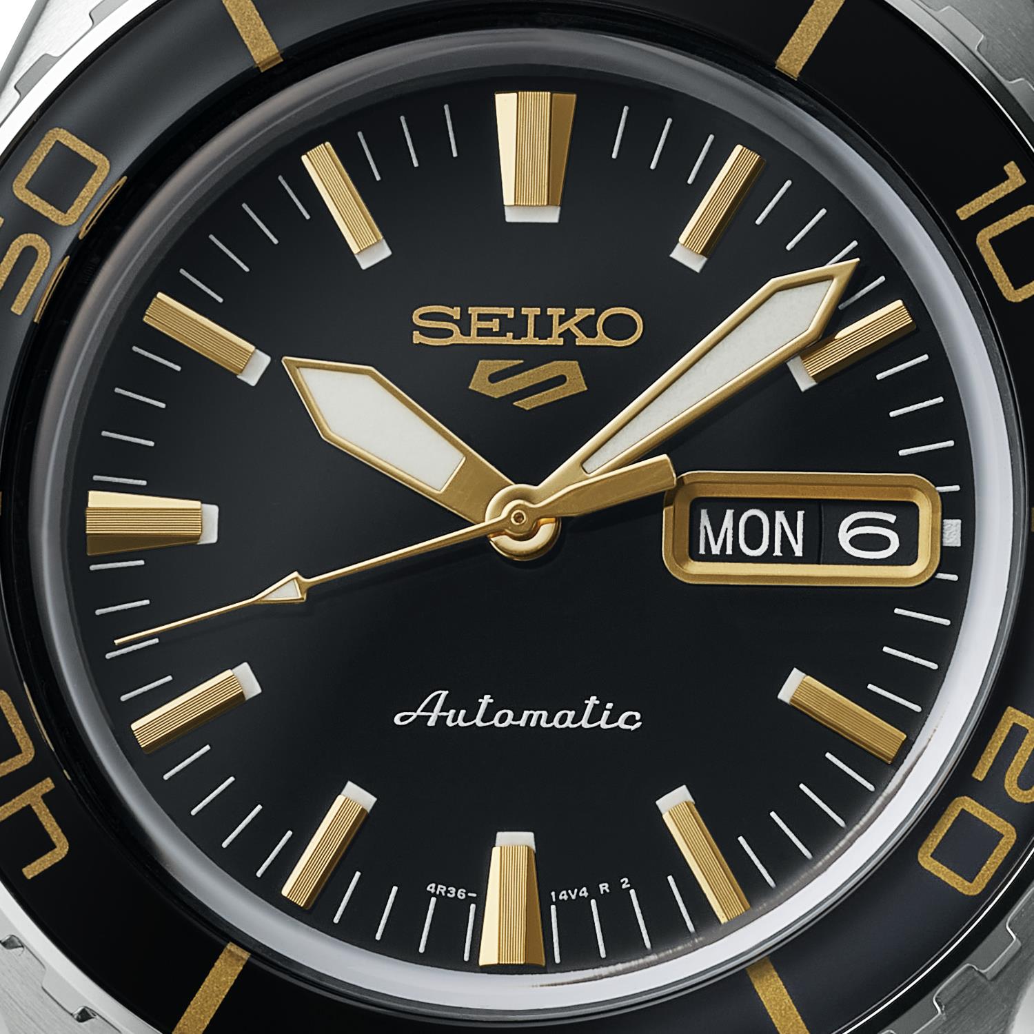 Seiko 5 Sports SKX Blacktone Redux Automatic Black Dial Stainless Steel Bracelet Men's Watch SRPK99K1