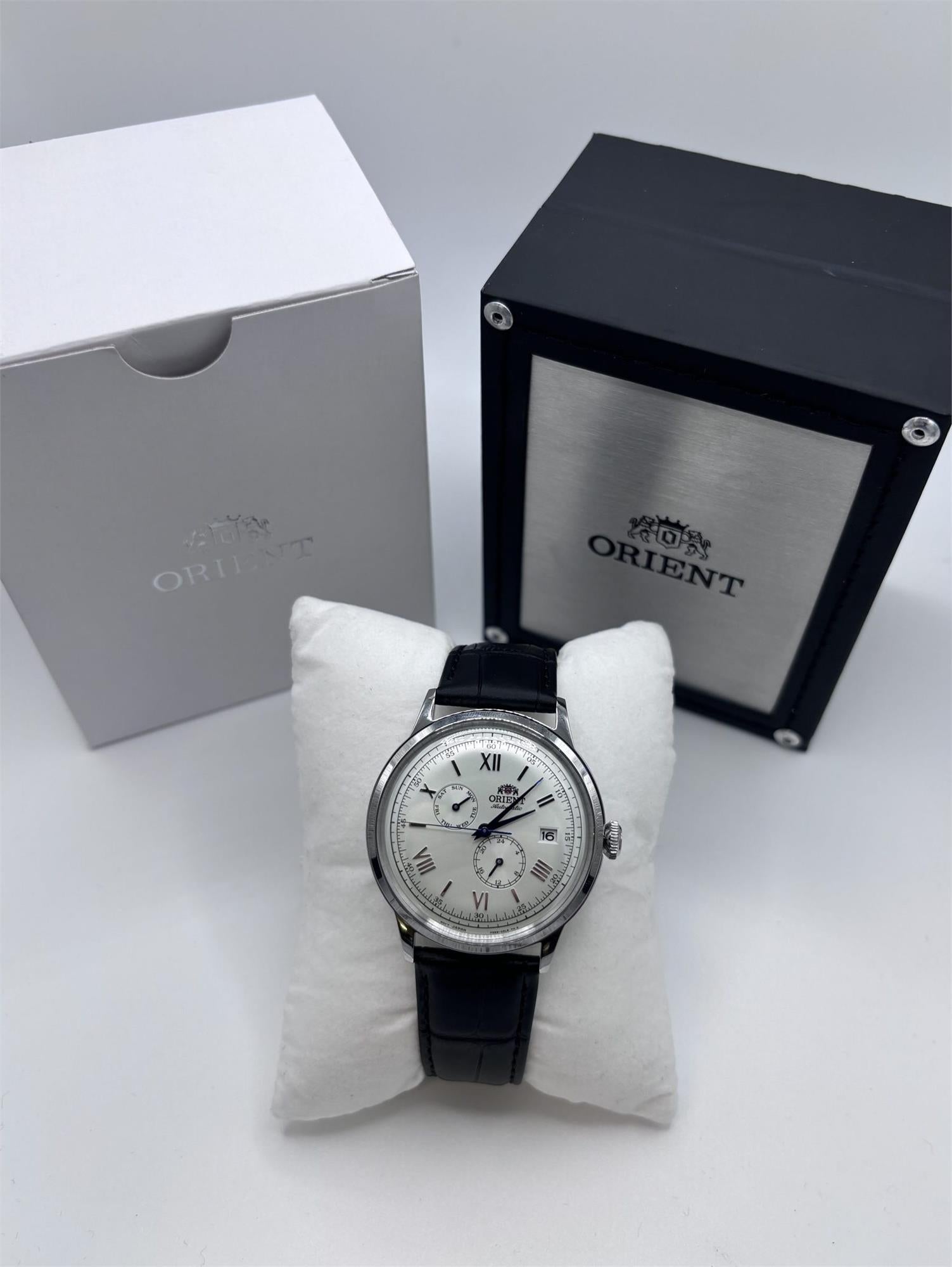 Orient Bambino Automatic Day Date Black Leather Strap Men's Watch Ex-Display RA-AK0701S30B-EX