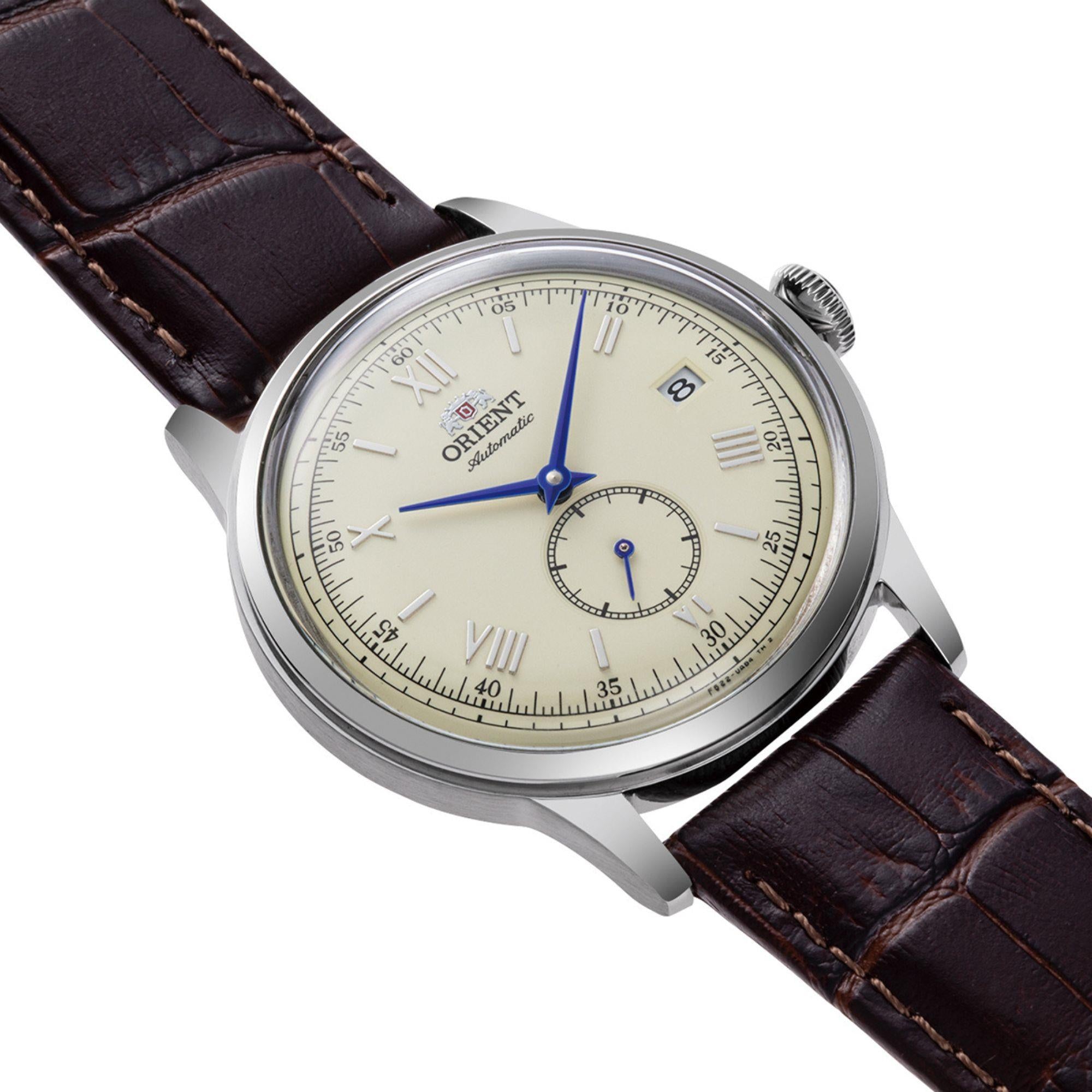 Orient Bambino Classic Vintage Style Small Seconds Champagne Dial Leather Strap Unisex Dress Watch RA-AP0105Y30B