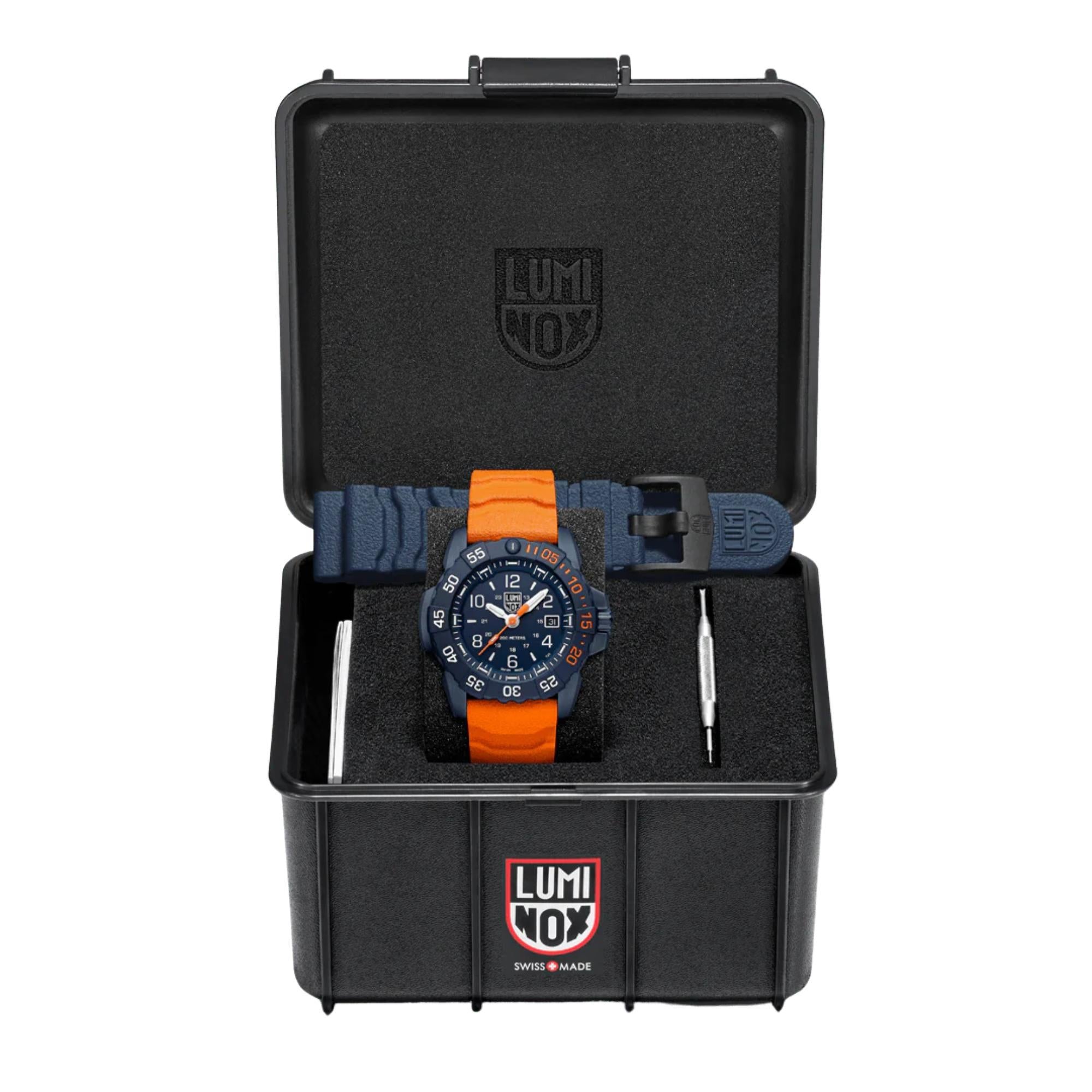Luminox Navy SEAL Foundation Limited Edition CarbonOX™ Black Dial Watch XS.3253.CBNSF.SET