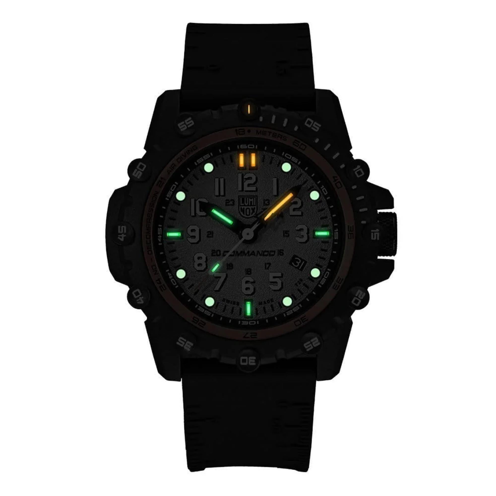 Luminox Commando Frogman Quartz Silver Dial Black Rubber Strap Men's Watch XS.3301