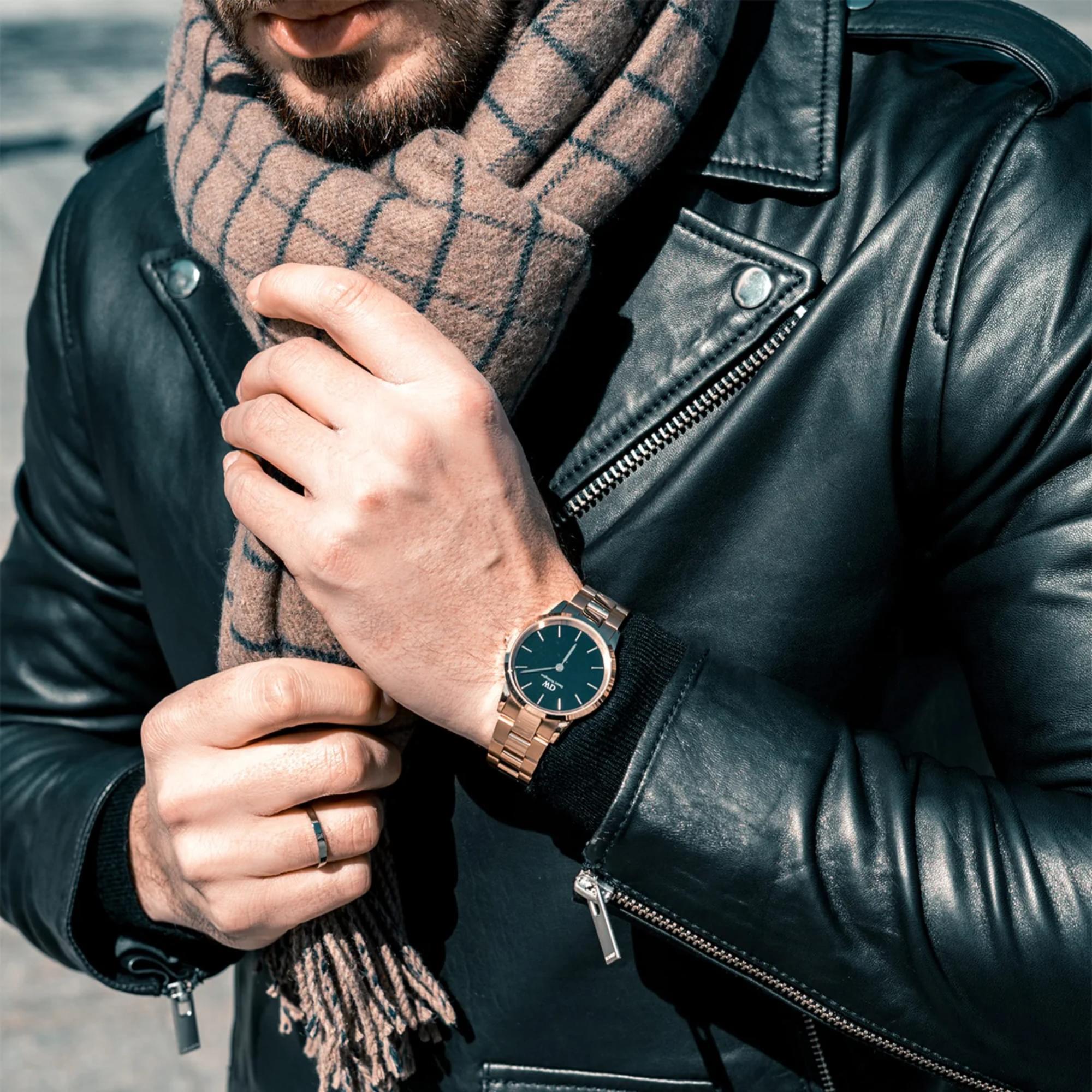 Daniel Wellington Iconic Link Rose Gold Black Dial Men’s Watch DW00100212