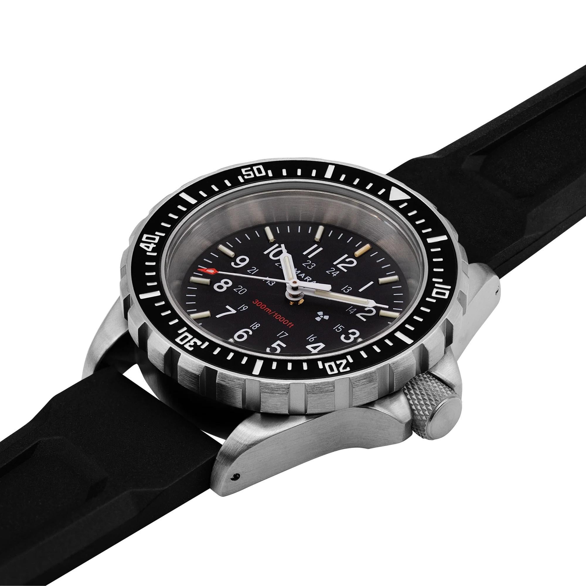 Marathon Large Diver's Quartz Black Dial Men’s Watch (TSAR) WW194007SS-0130
