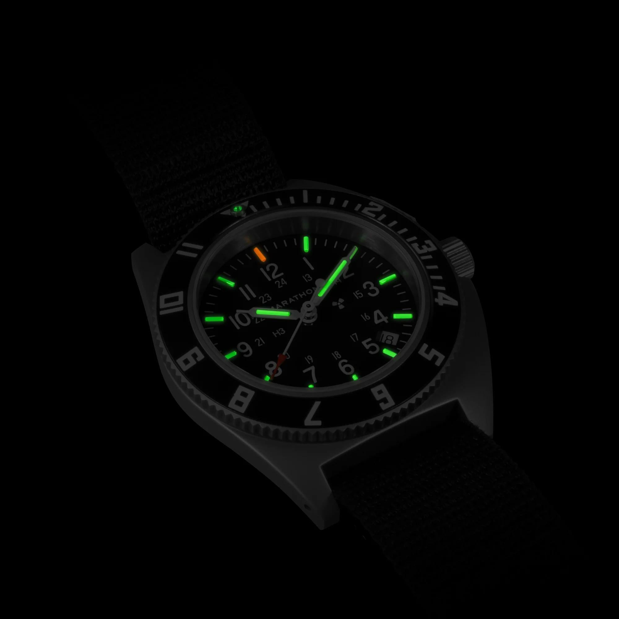 Marathon Steel Navigator (SSNAV-D) Black Dial Men's Watch  WW194013SS-0103