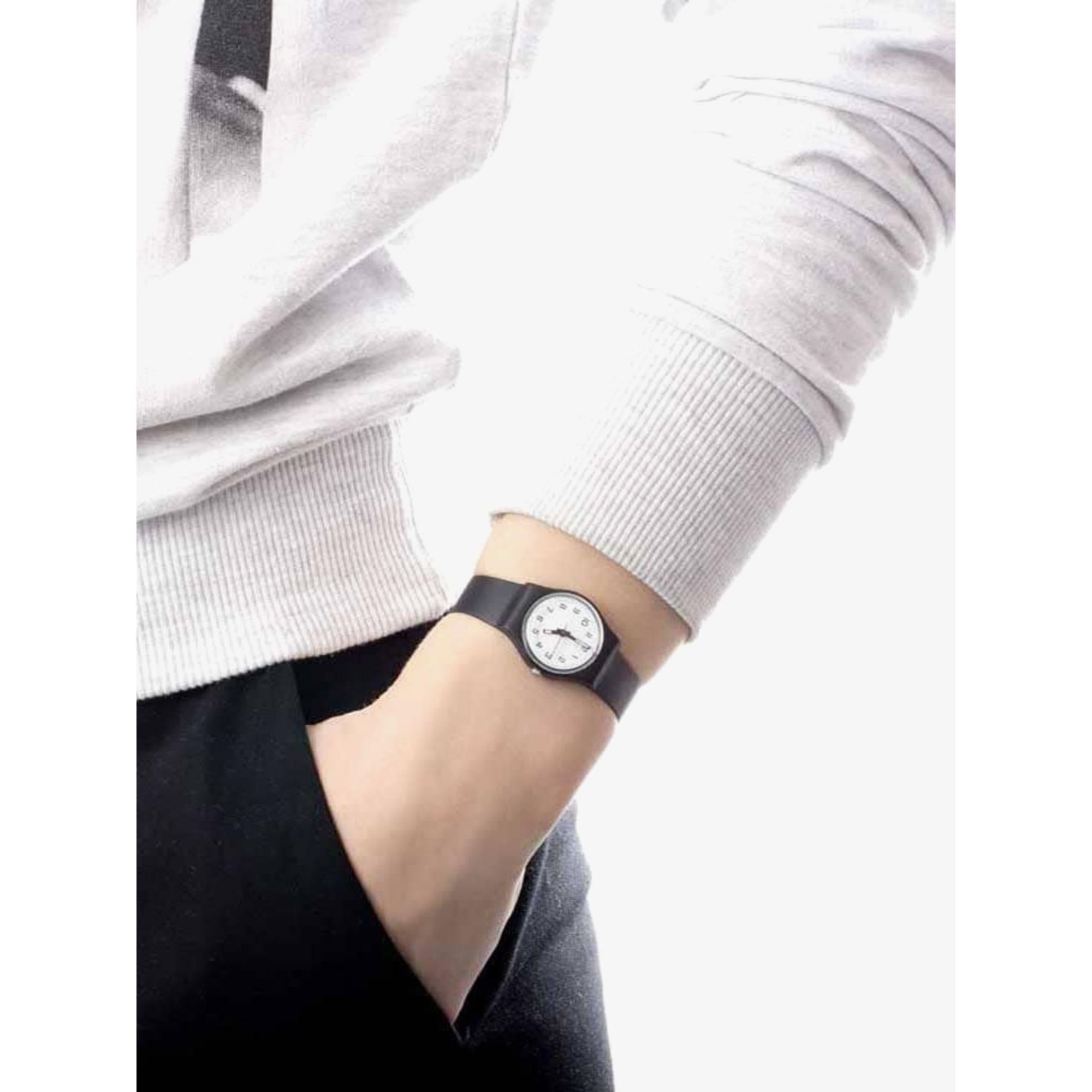 Swatch SOMETHING NEW White Dial Unisex Watch LB153