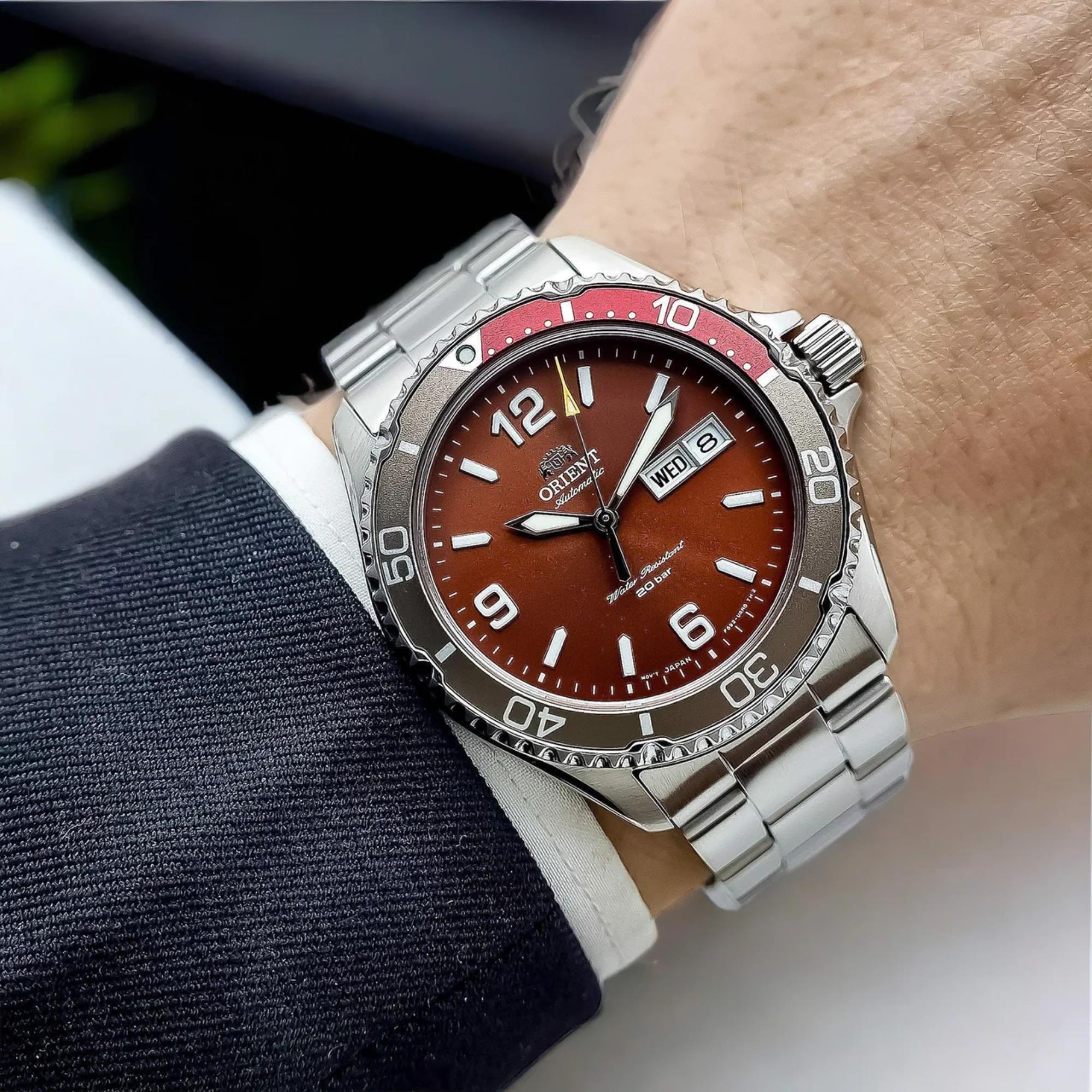 Orient Mako 2023 Automatic Red Dial Steel Strap Men’s Watch RA-AA0820R39B