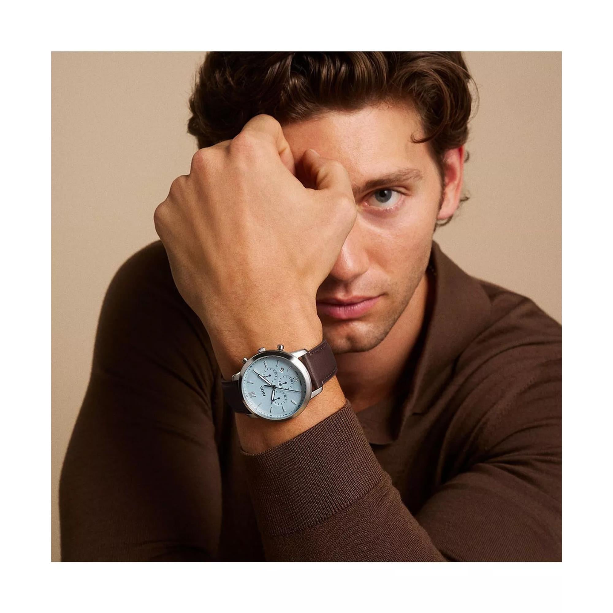 Fossil Neutra Chronograph Blue Dial Brown Leather Men's Watch FS6109