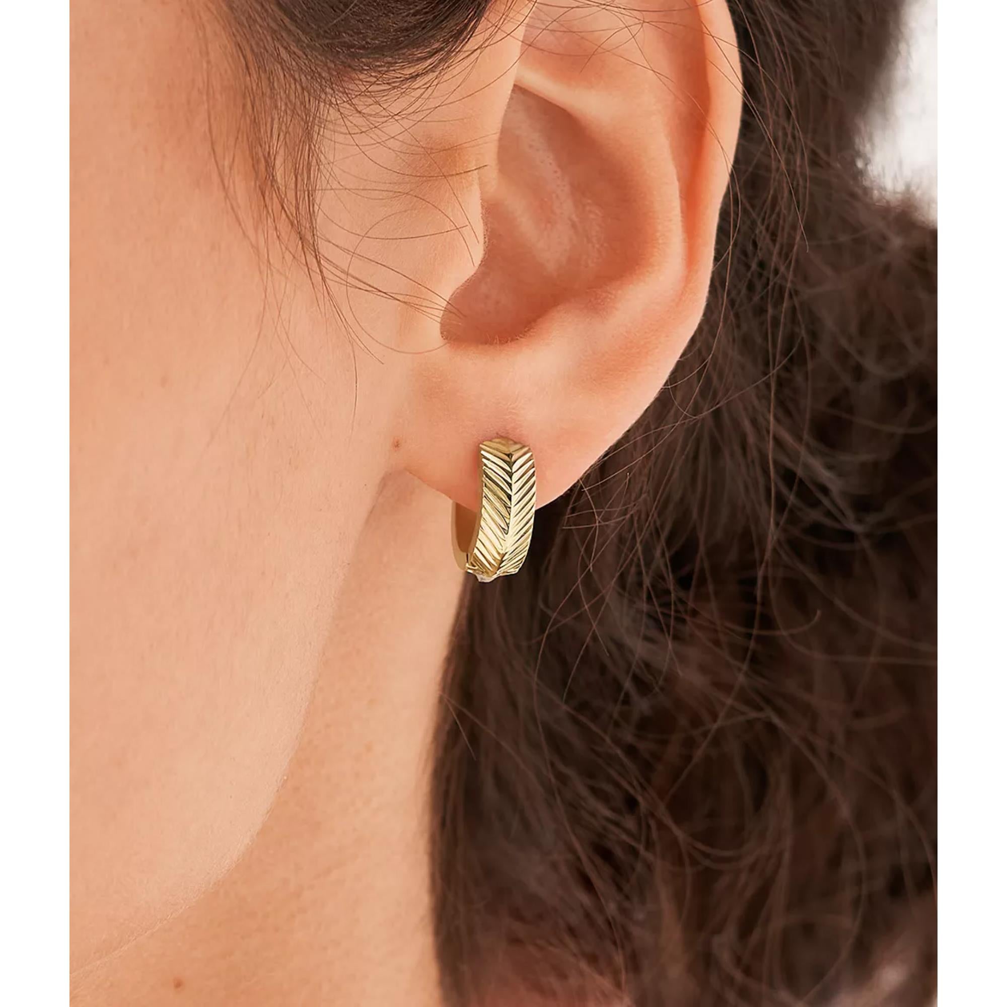 Fossil Harlow Linear Texture Gold-Tone Stainless Steel Huggie Hoop Ladies Earrings JF04116710