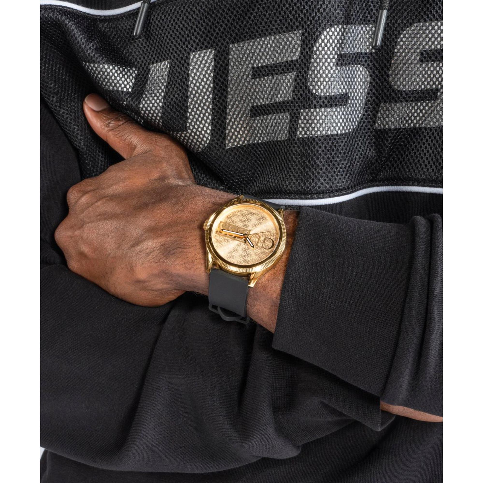 Guess Reputation Champagne Dial Silicone Strap Men's Watch GW0726G2