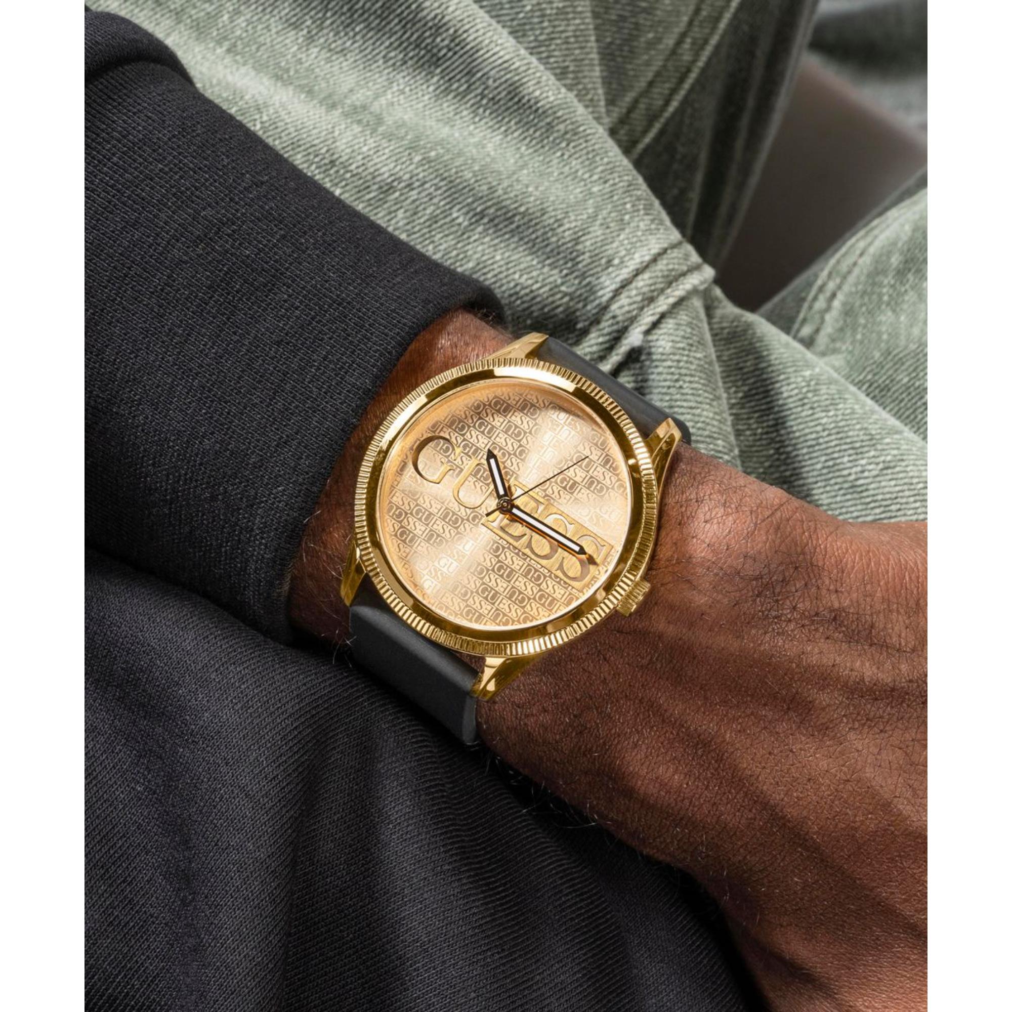 Guess Reputation Champagne Dial Silicone Strap Men's Watch GW0726G2