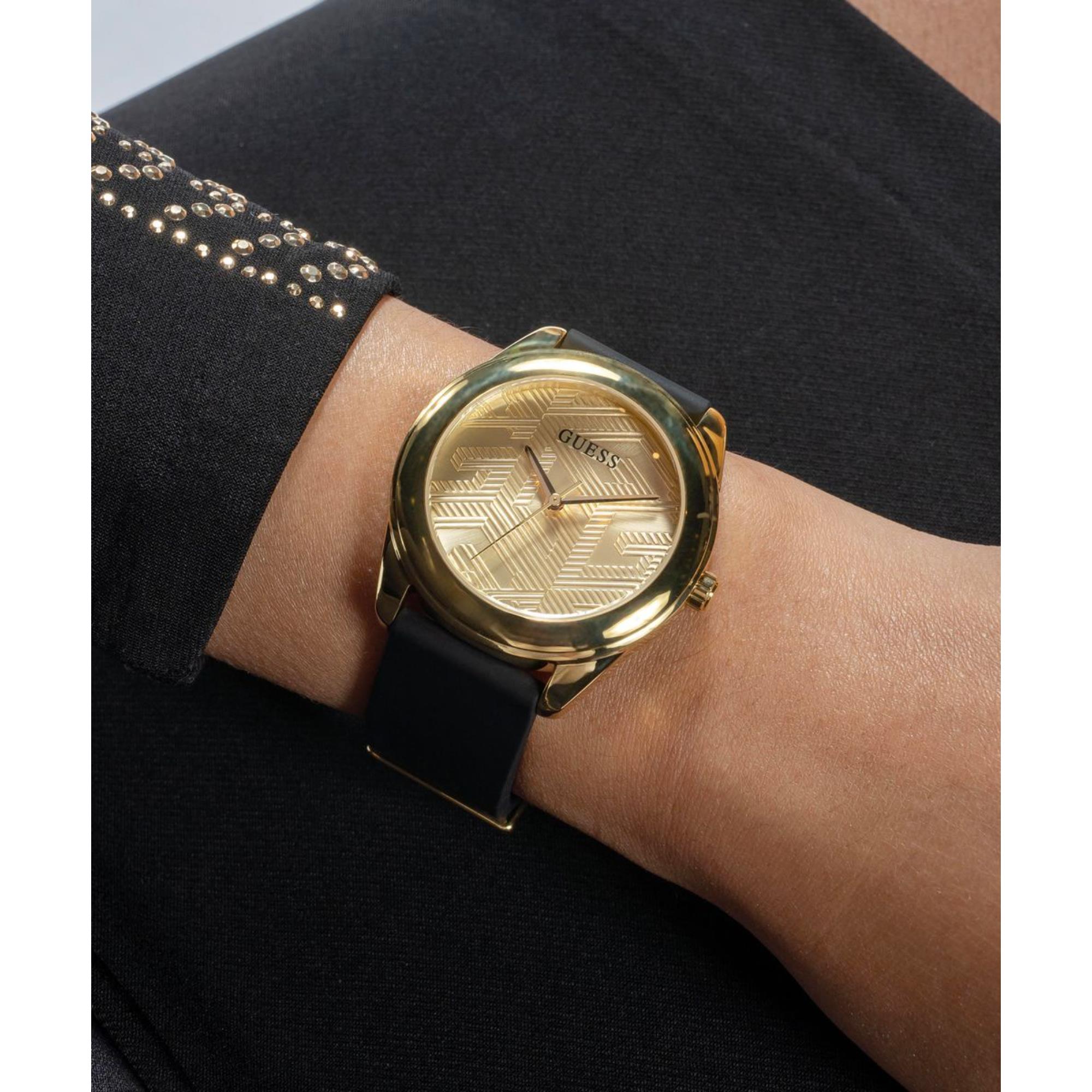 Guess Cubed Champagne Dial Silicone Strap Women's Watch GW0665L1