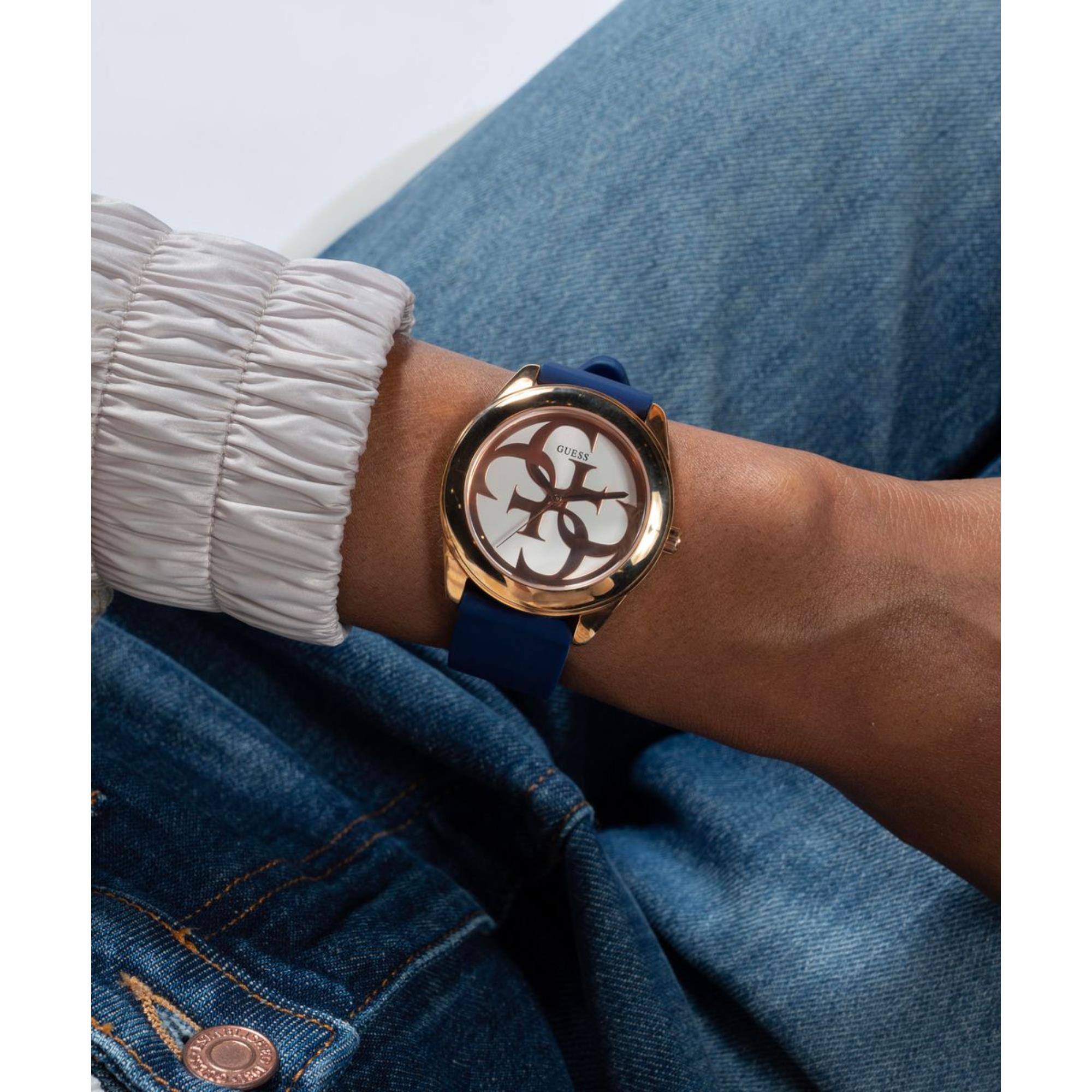 Guess G-Twist White Dial Silicone Strap Women's Watch W0911L6