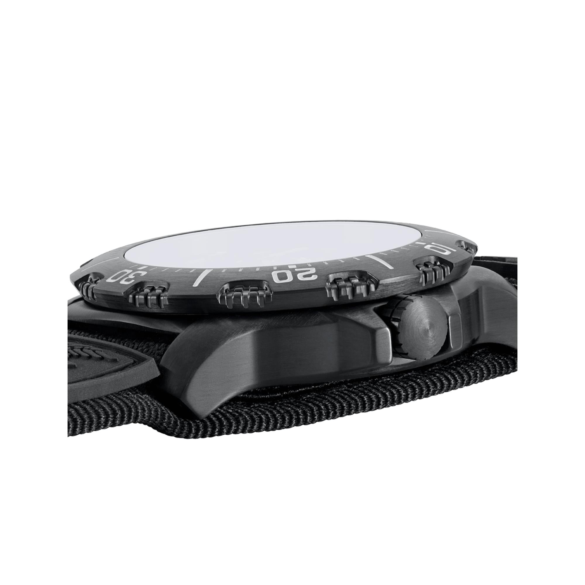 Luminox Navy Seal 45mm Black Dial Rubber Mens Quartz Watch XS.4231.SET