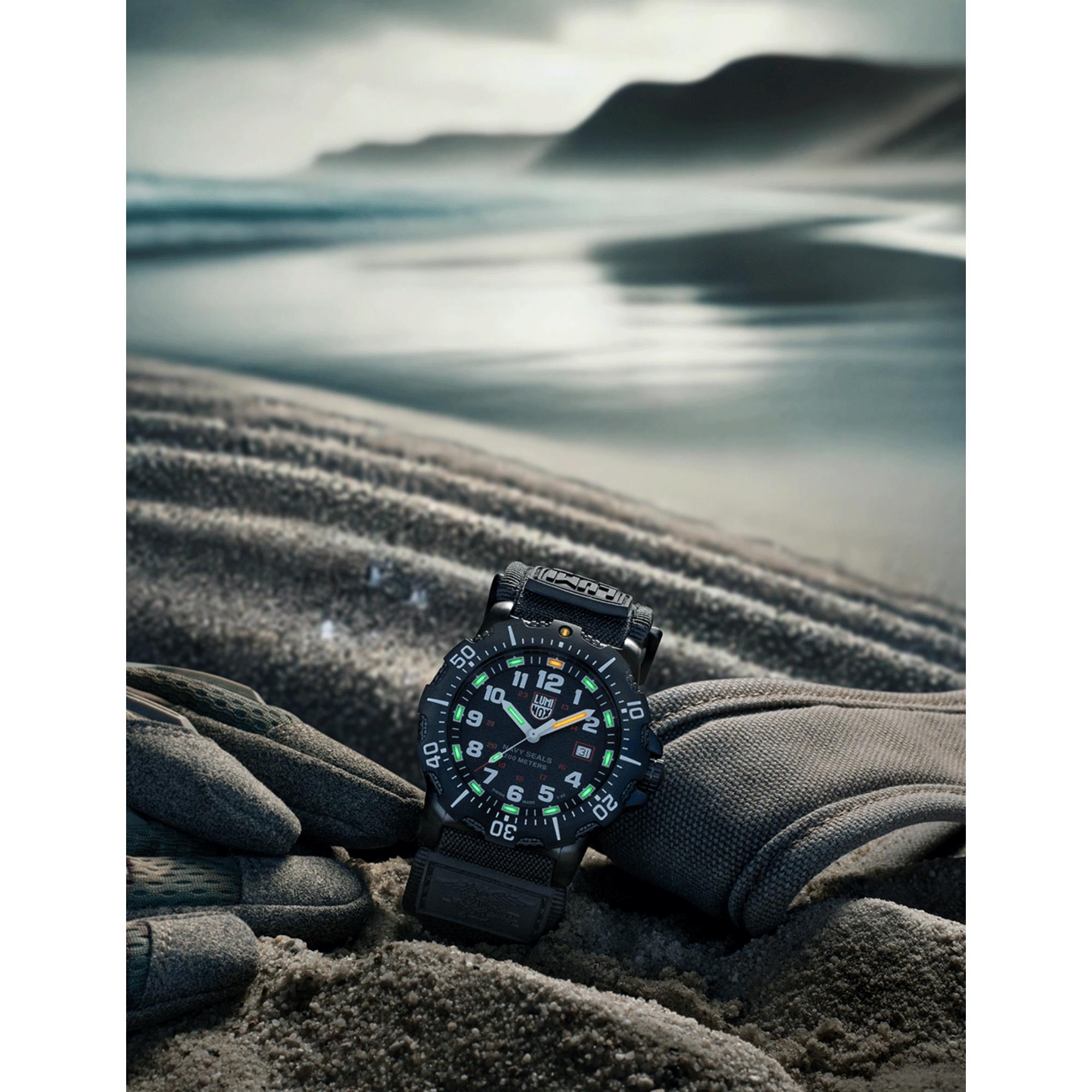 Luminox Navy Seal 45mm Black Dial Rubber Mens Quartz Watch XS.4231.SET