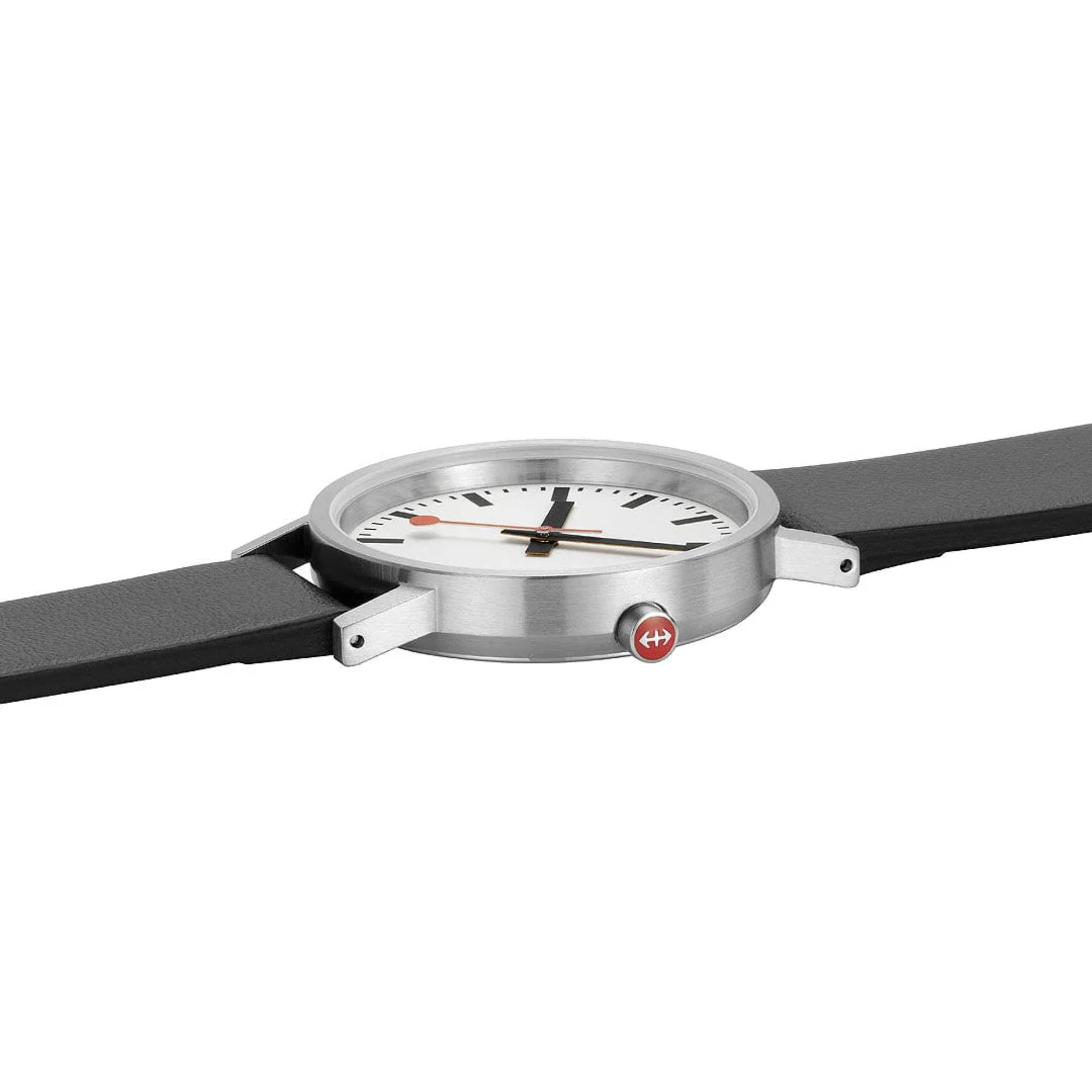 Mondaine Classic Quartz White Dial Black Leather Strap Men's Watch A660.30360.16OMV
