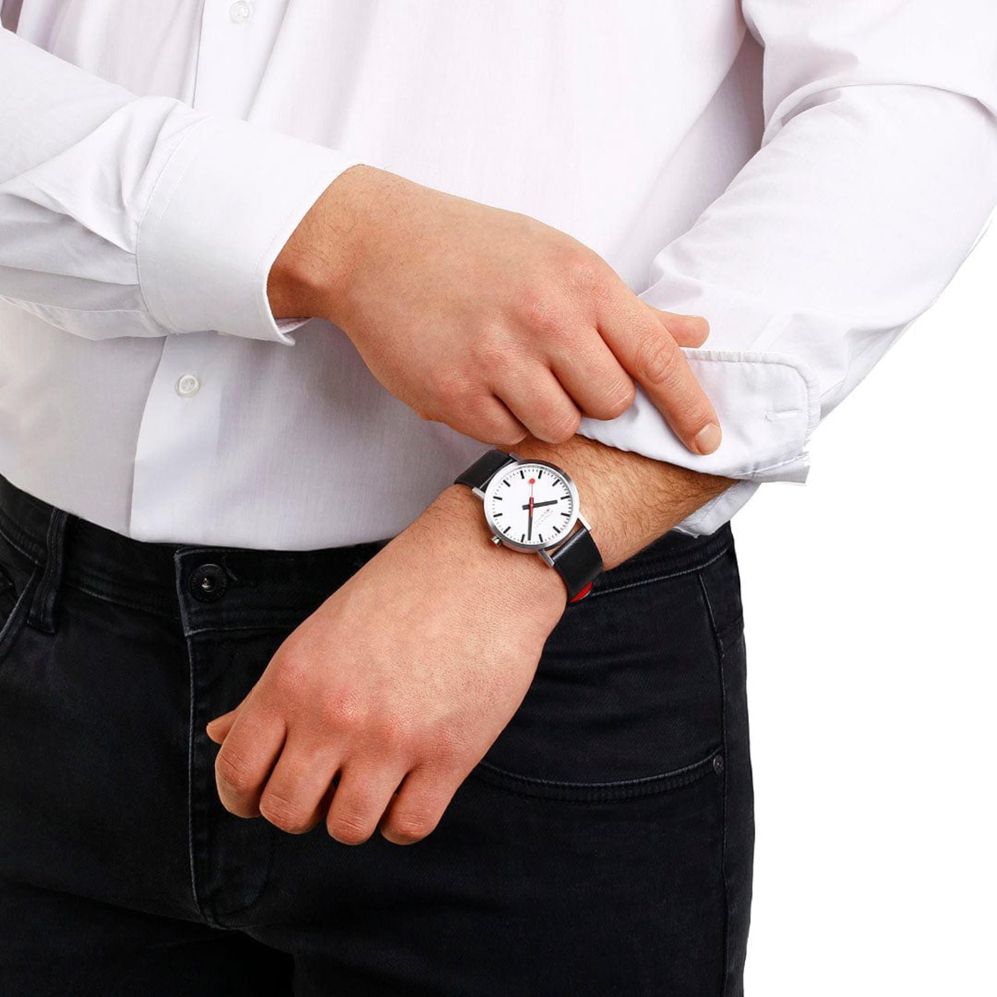 Mondaine Classic Quartz White Dial Black Leather Strap Men's Watch A660.30360.16SBBV