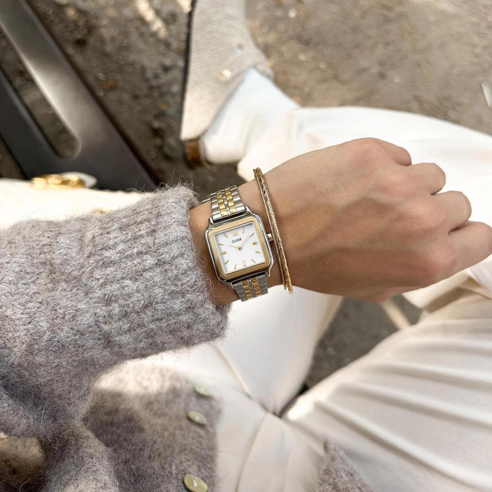 CLUSE Gracieuse Petite Quartz White Dial Steel Strap Women's Watch CW11801