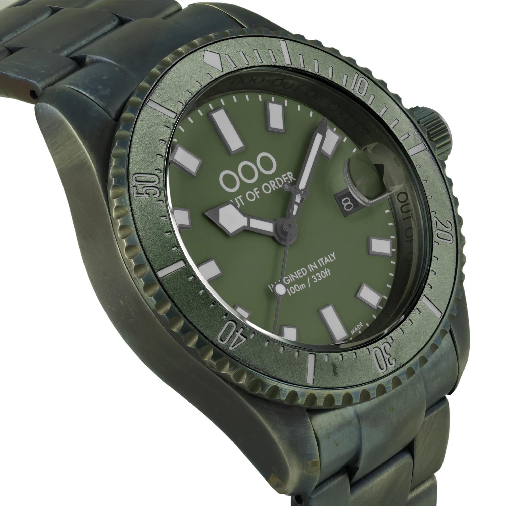 Out of Order Verde Oliva Casanova Ultra Distressed Quartz Green Dial Steel Strap Men's Watch OOO.001-27.VE