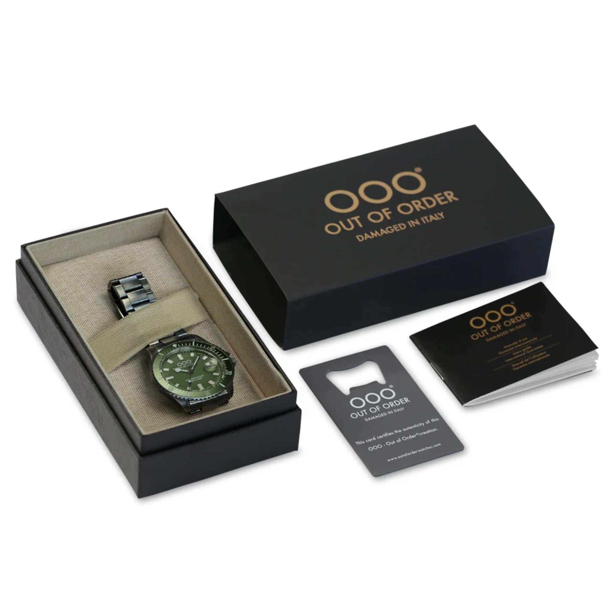 Out of Order Casanova Ultra Distressed Quartz Green Dial Steel Strap Men's Watch OOO.001-27.VE