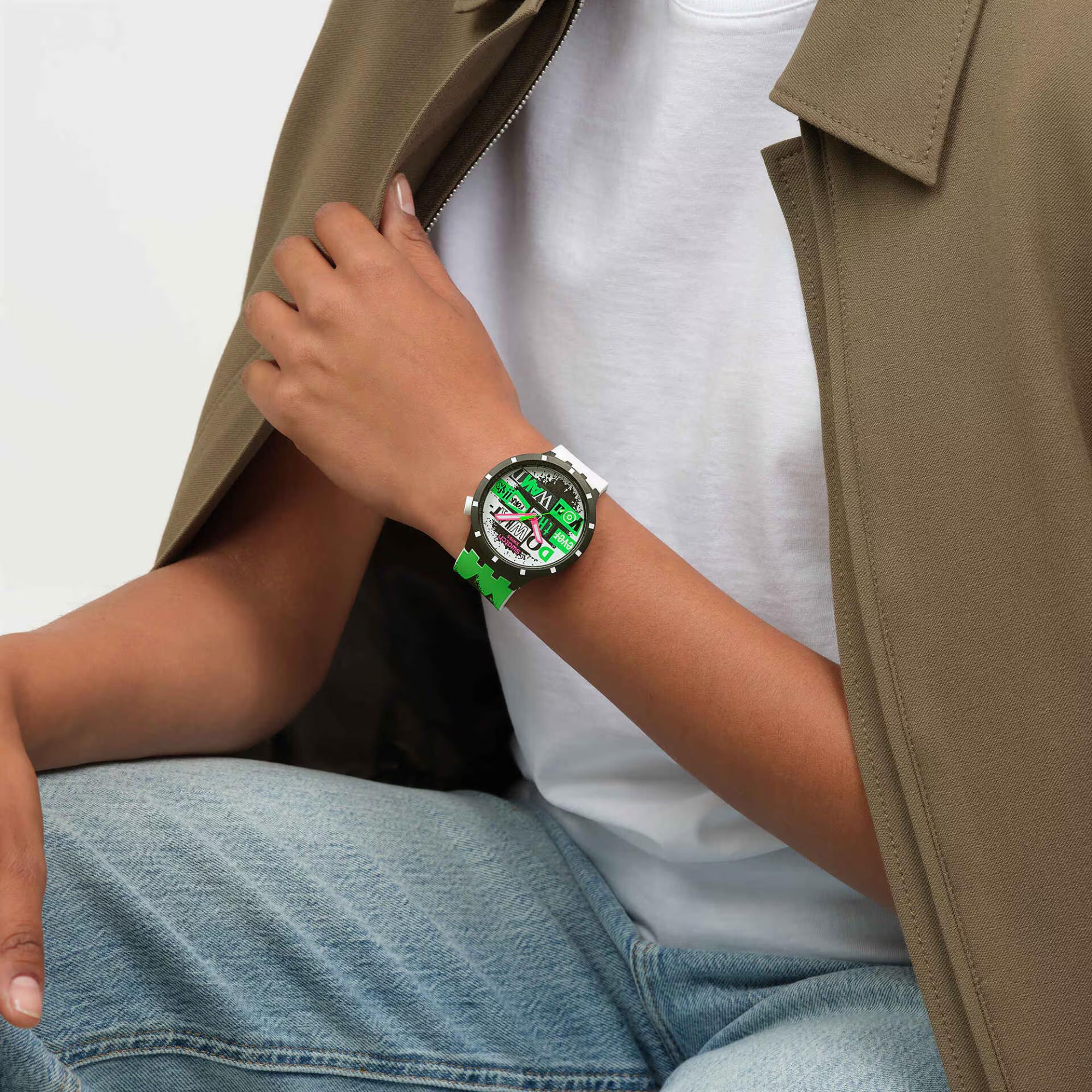Swatch No Rules Lash Out White Dial Silicone Strap Unisex Watch SB03B701