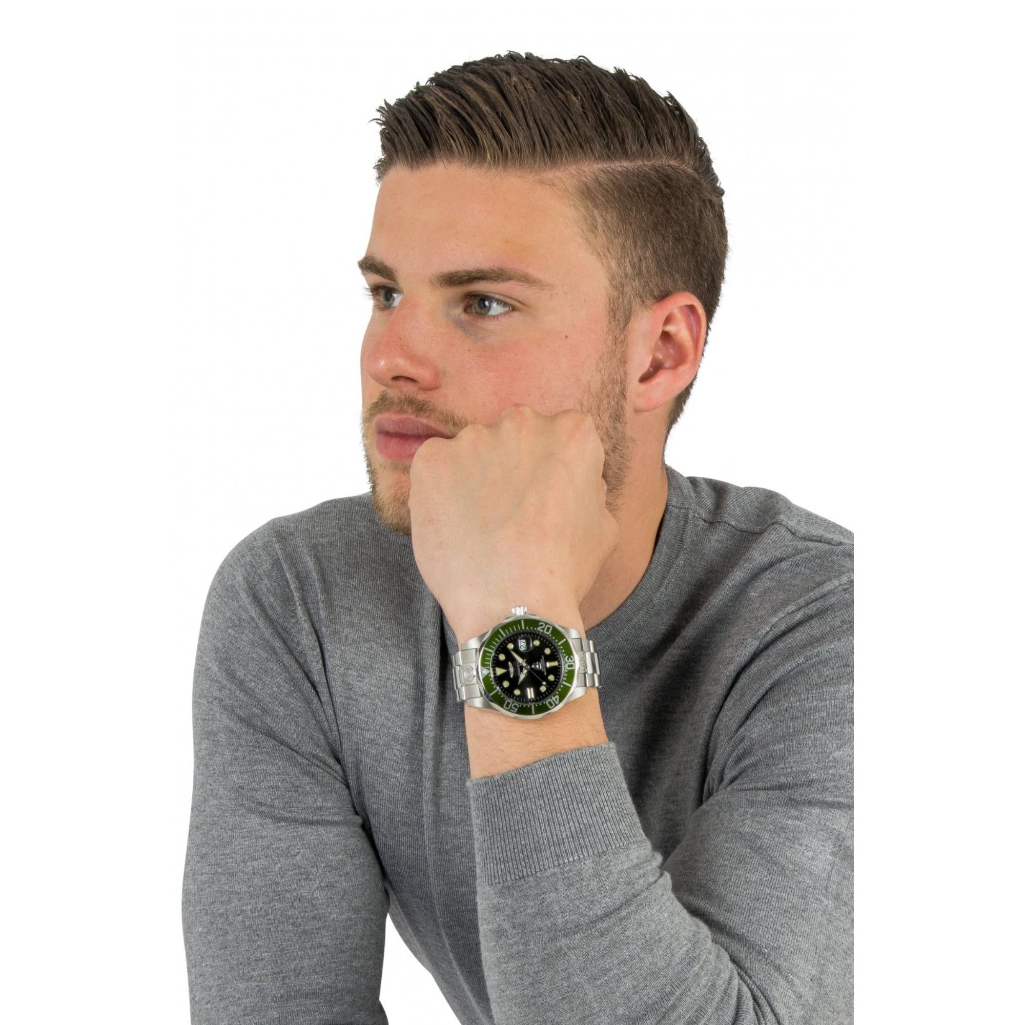 Invicta Pro Diver Automatic Black Dial Steel Strap Men's Watch 3047