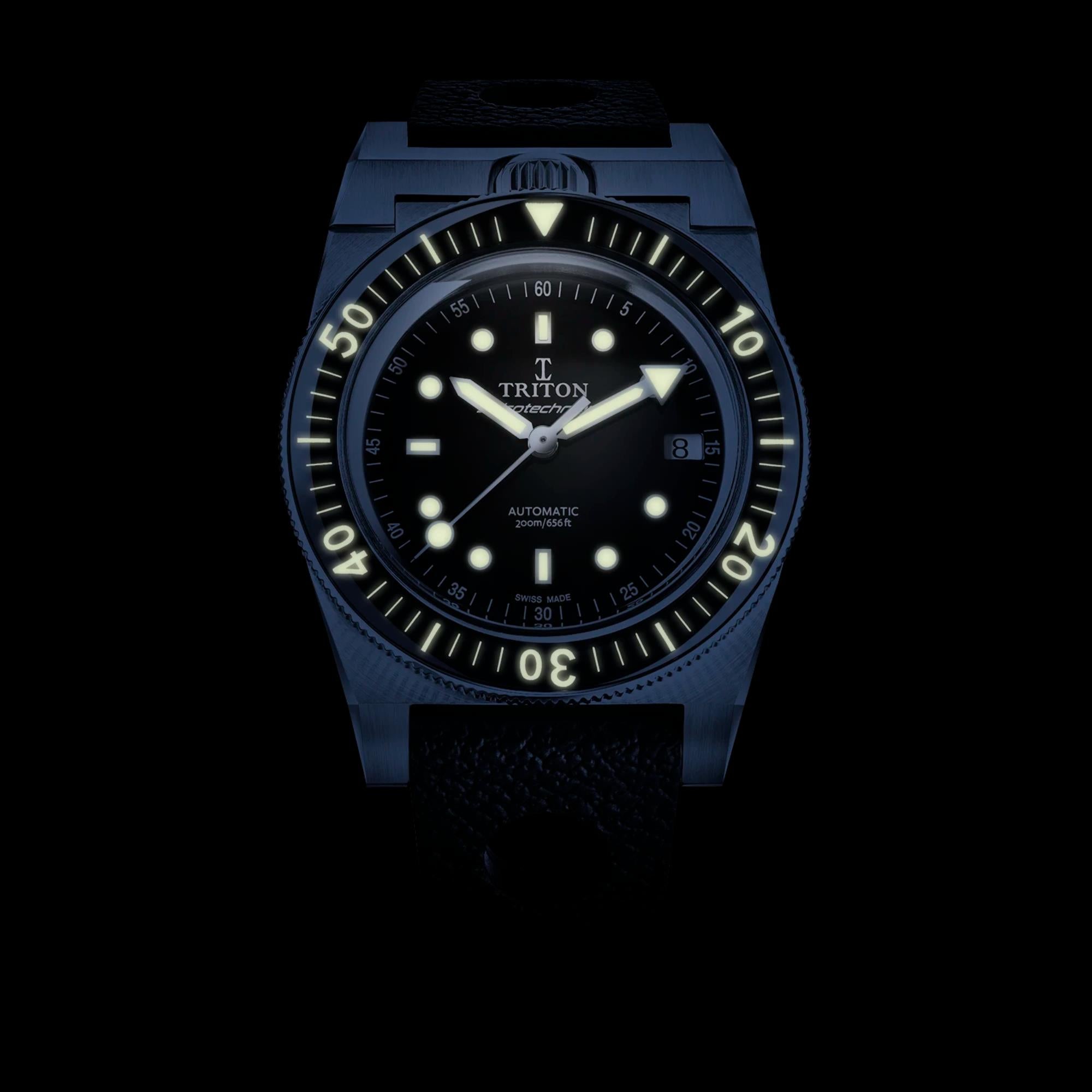 Triton Spirotechnique Classic Black Dial Automatic Rubber Strap Men's Dive Watch