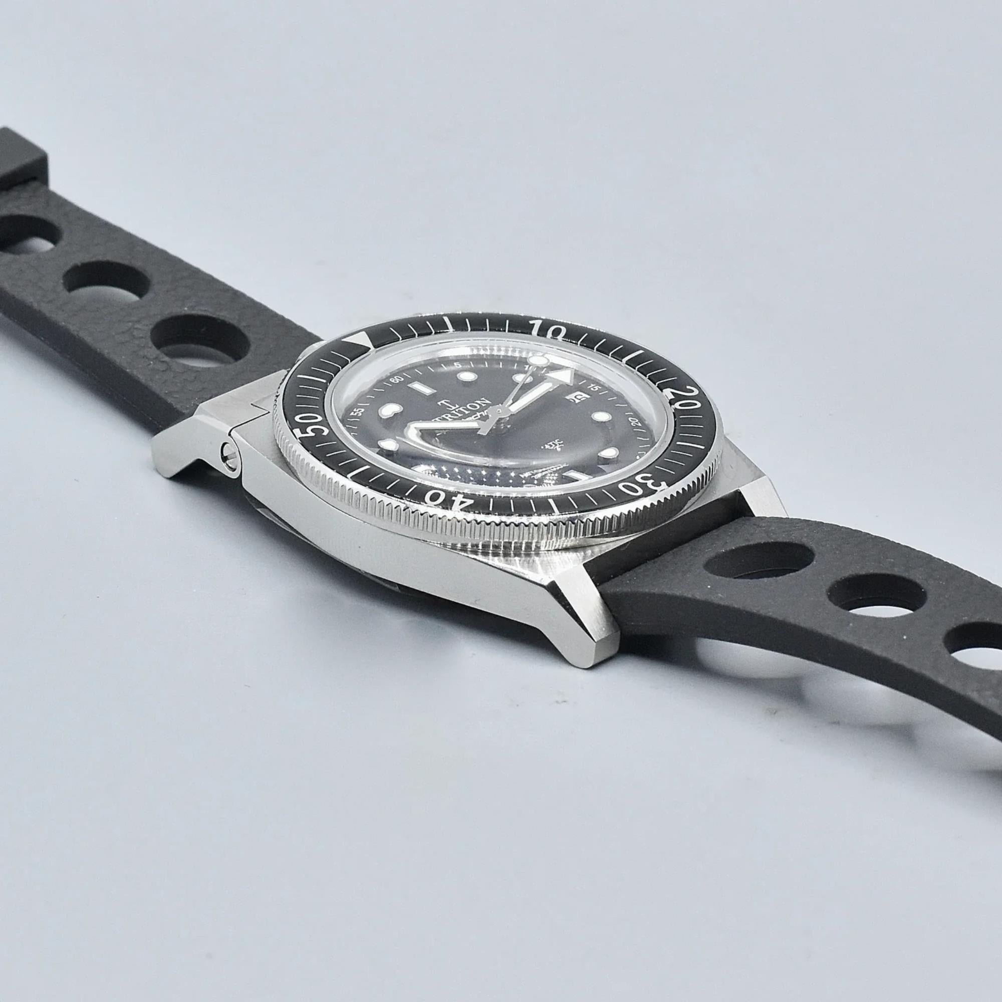 Triton Spirotechnique Classic Black Dial Automatic Rubber Strap Men's Dive Watch