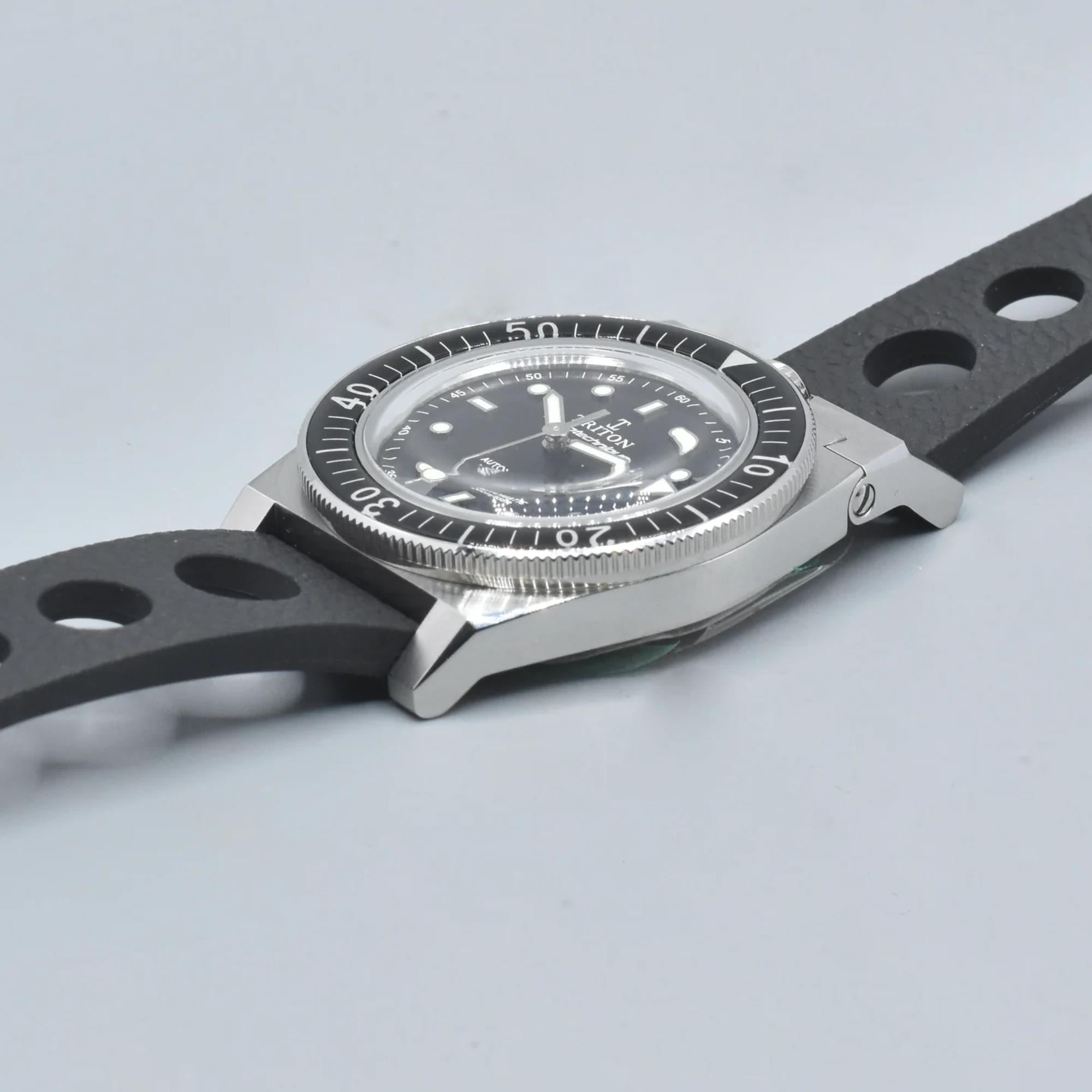 Triton Spirotechnique Classic Black Dial Automatic Rubber Strap Men's Dive Watch