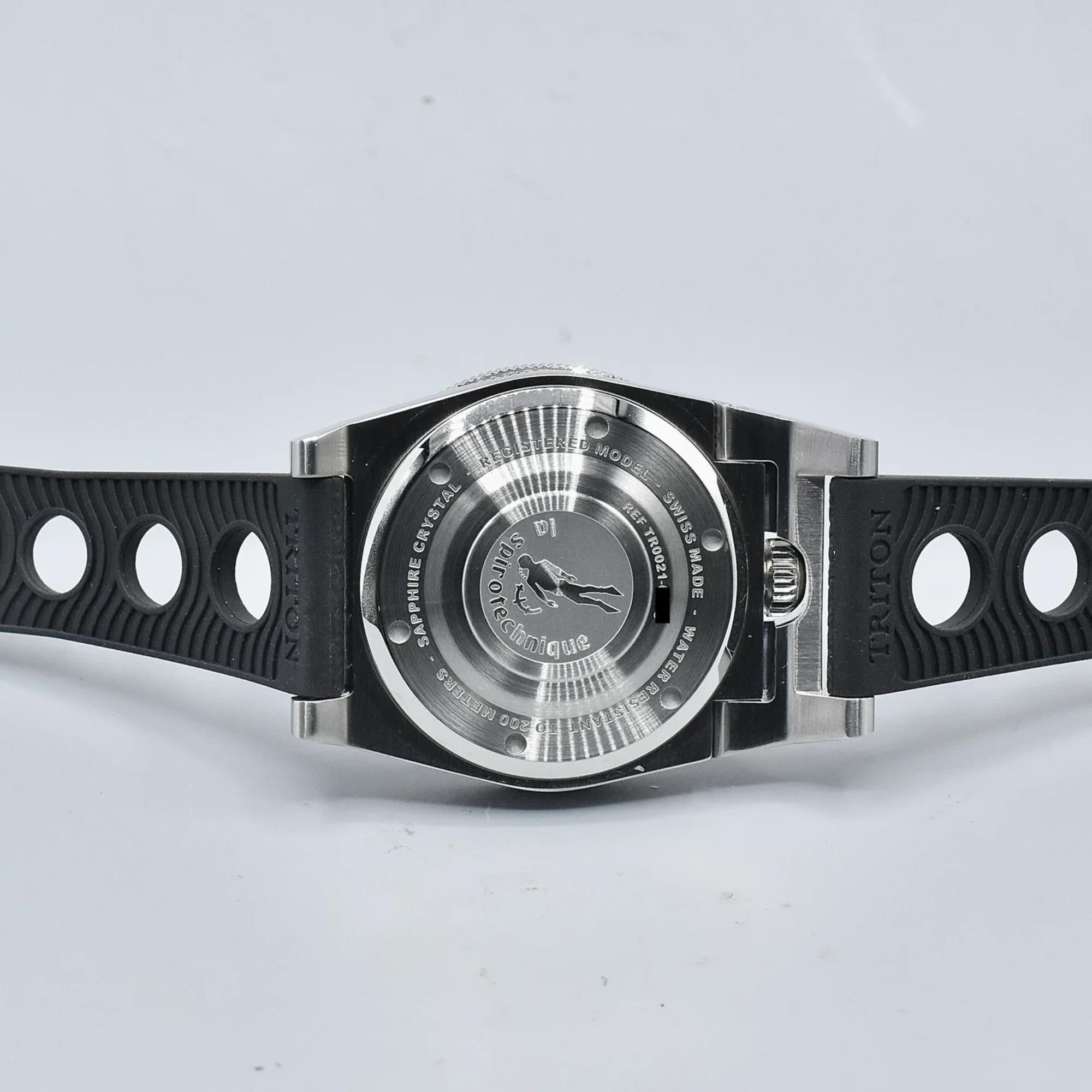Triton Spirotechnique Classic Black Dial Automatic Rubber Strap Men's Dive Watch