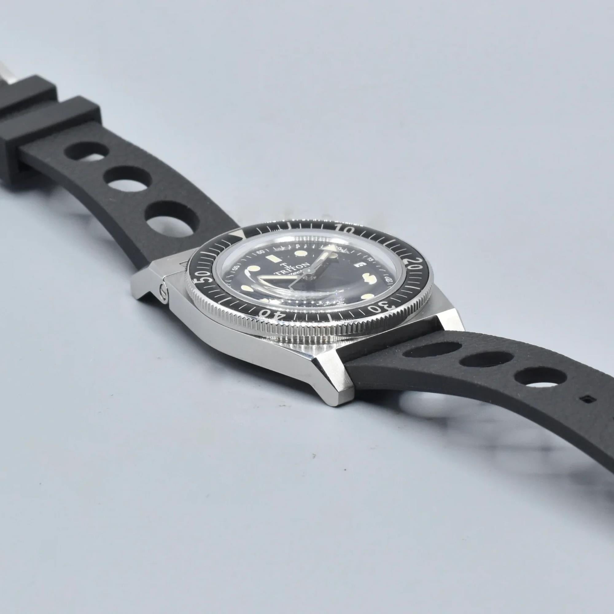 Triton Spirotechnique Sport Black Dial Automatic Rubber Strap Men's Dive Watch