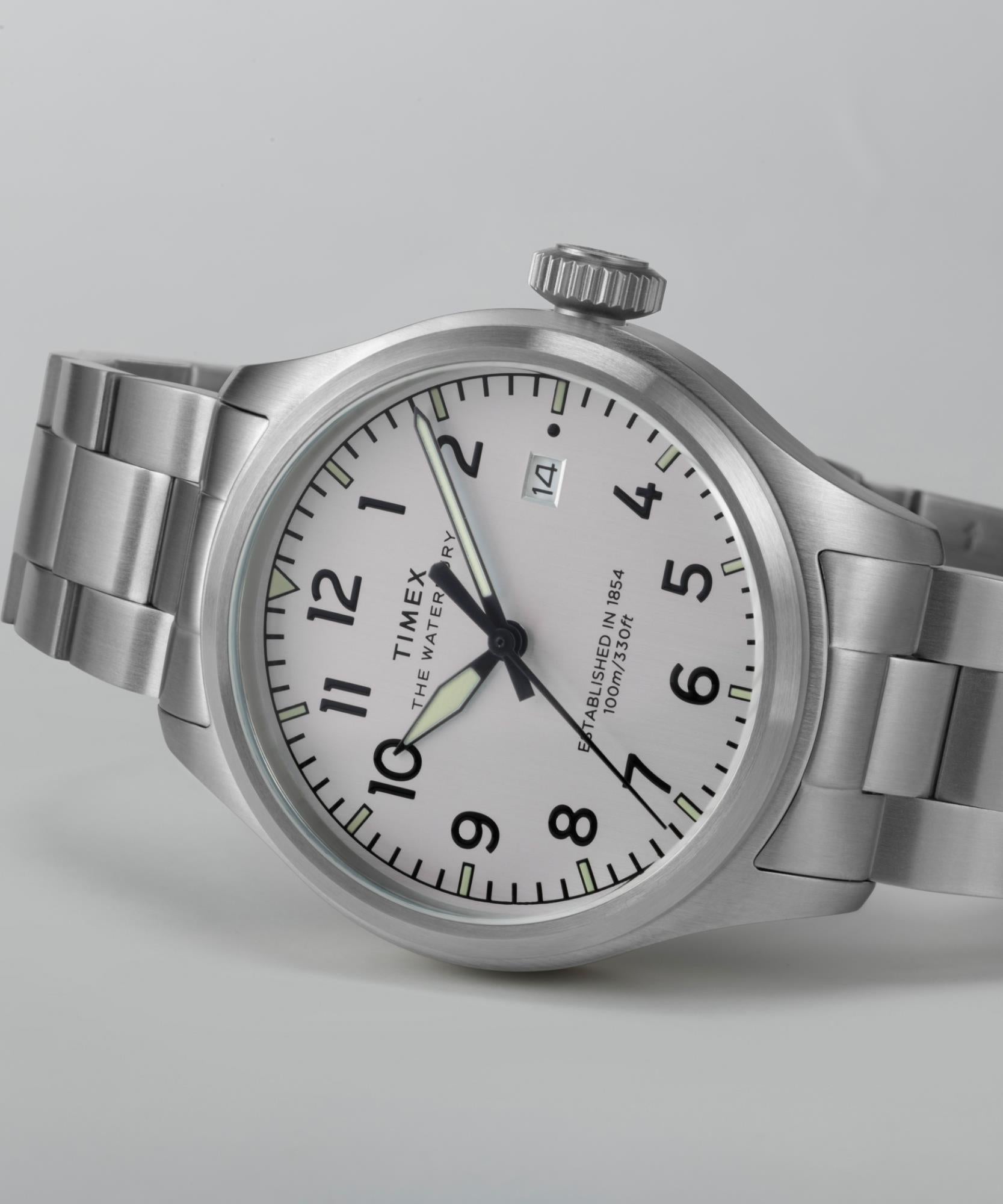 Timex Waterbury Ace Quartz Silver Dial Steel Strap Men's Watch TW2Y18800