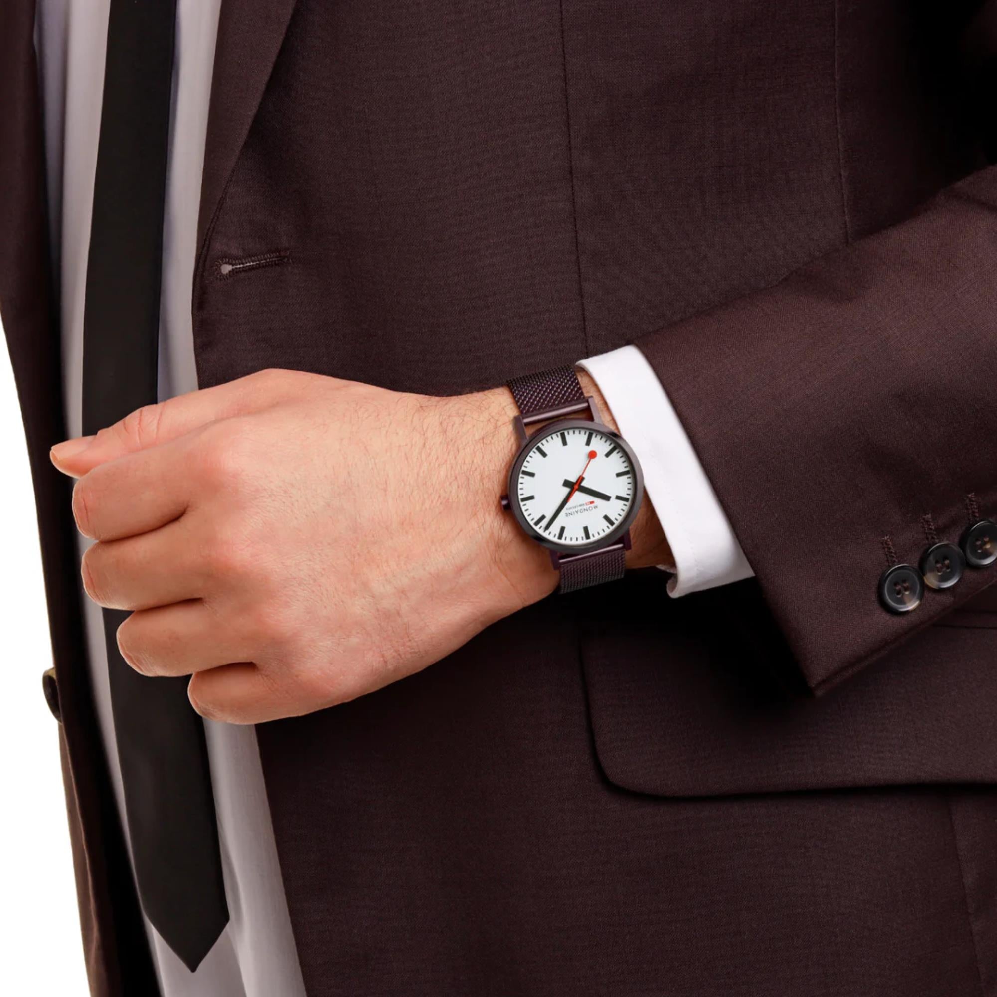Mondaine Classic Quartz White Dial Steel Strap Men's Watch A660.30360.1BSBZ