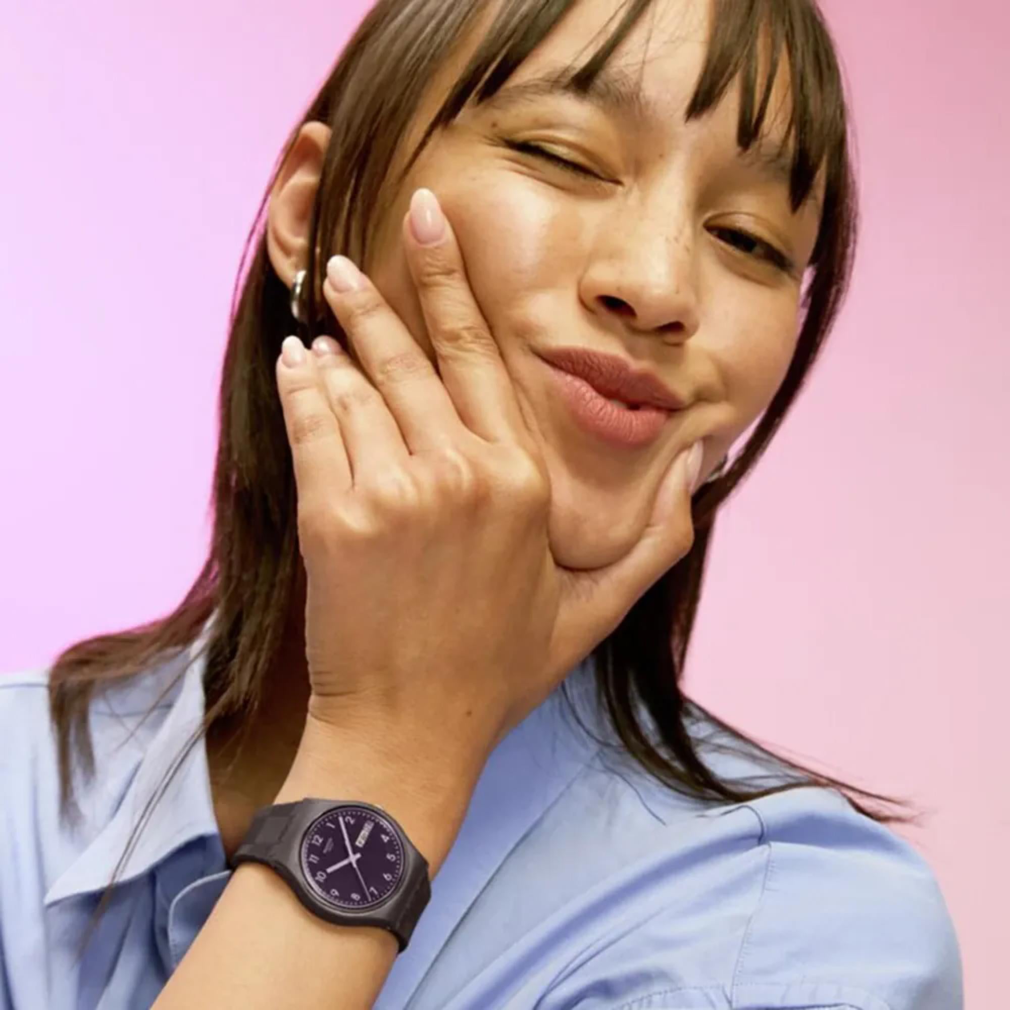 Swatch Originals Weaving Wonders Quartz Purple Dial Silicone Strap Unisex Watch SO28C700