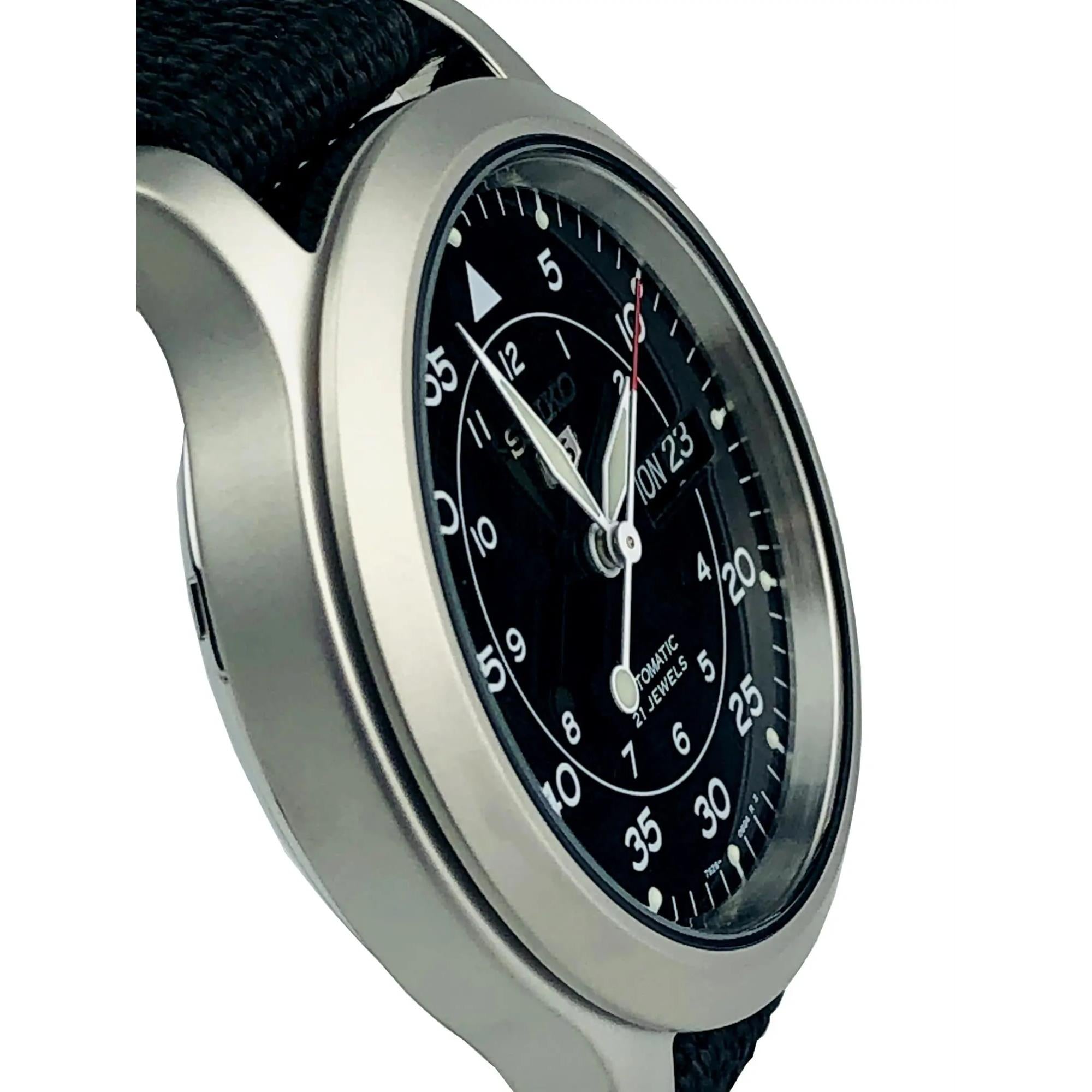 Seiko 5 Automatic Black Dial Black NATO Fabric Strap Men's Watch SNK809K2