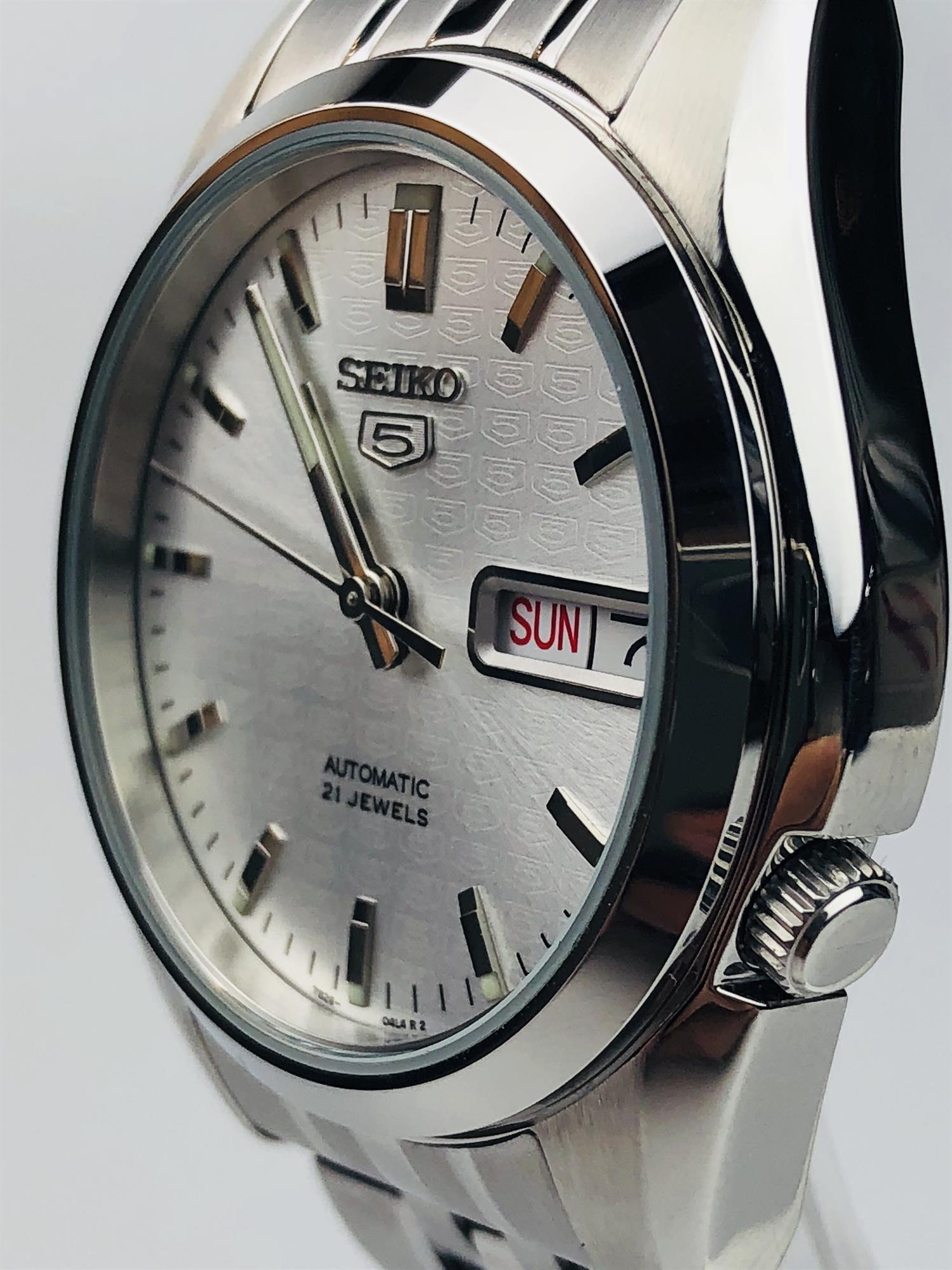 Seiko 5 Automatic Silver Dial Stainless Steel Men's Watch SNK355K1