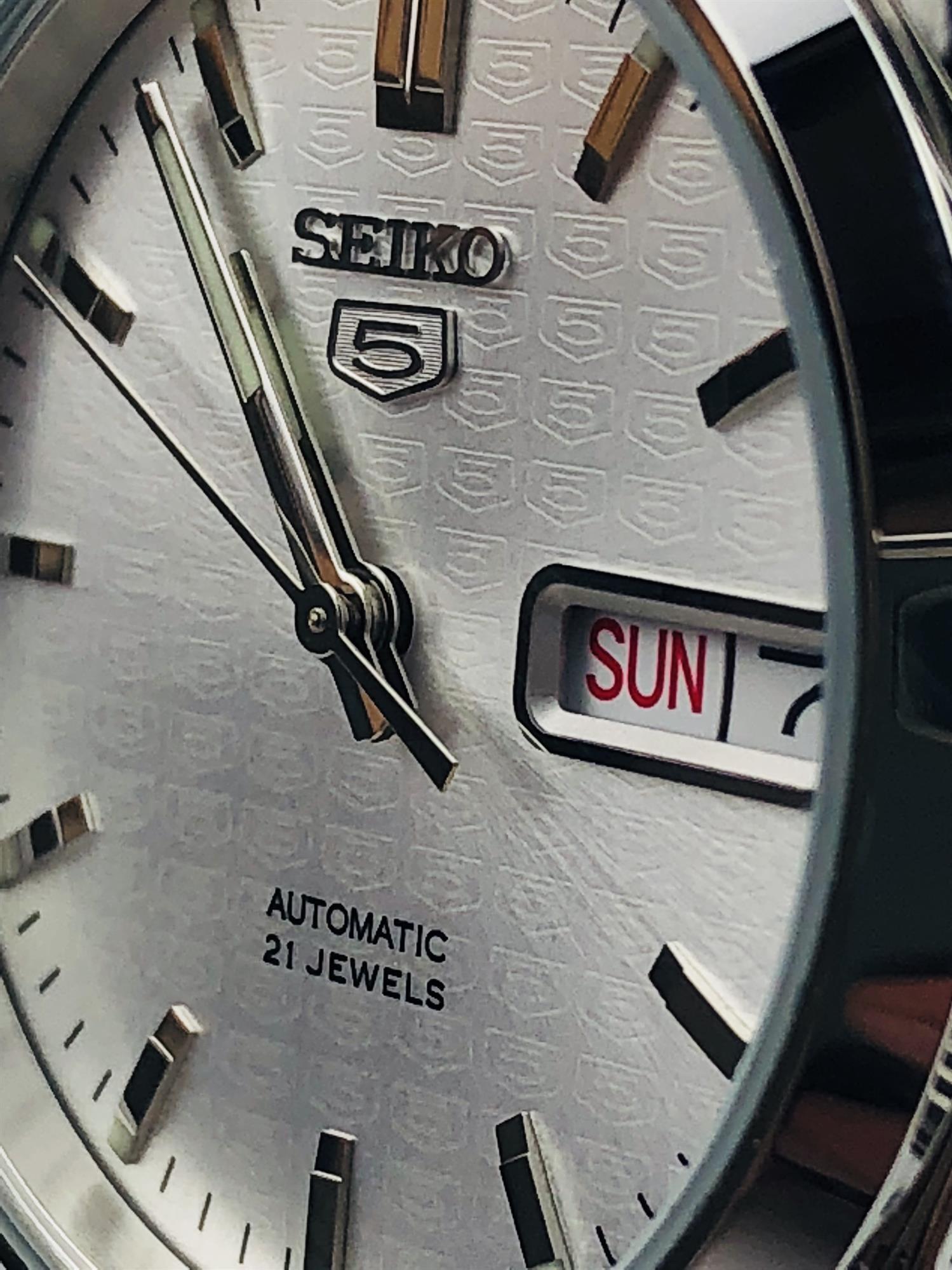 Seiko 5 Automatic Silver Dial Stainless Steel Men's Watch SNK355K1