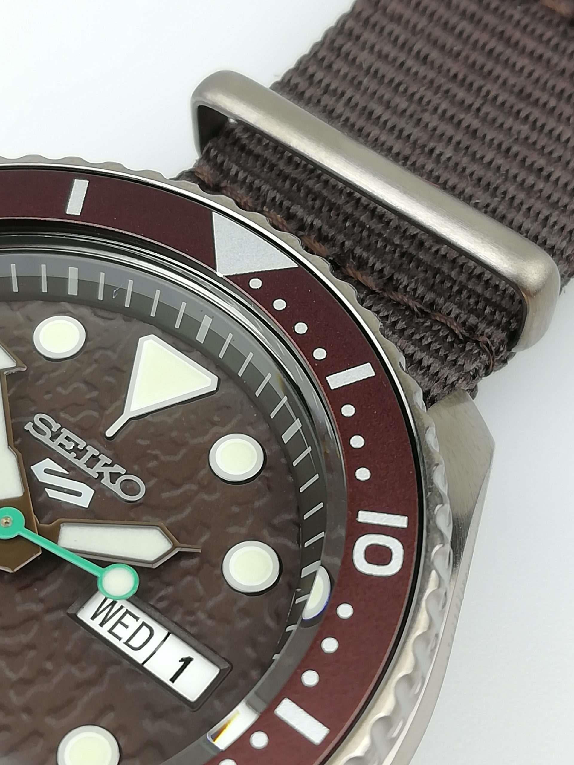 Seiko 5 Sports Stainless Steel Case Brown Canvas Strap Automatic Men's Watch SRPD85K1