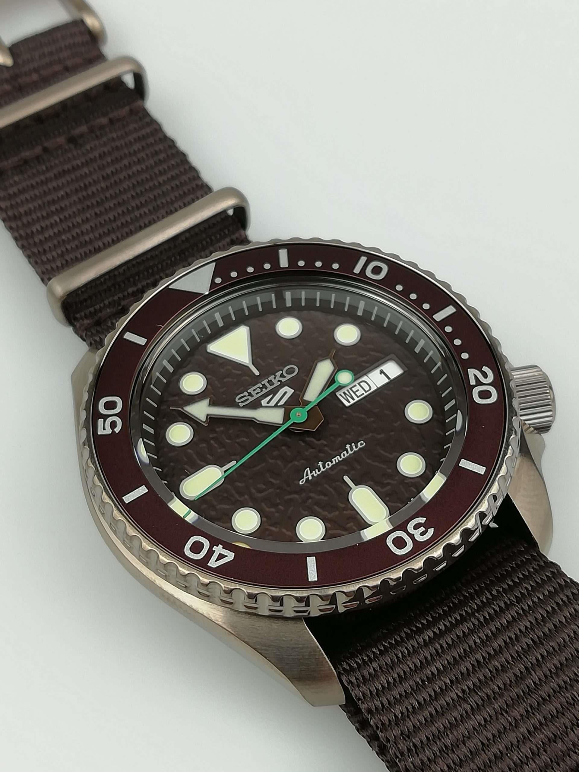 Seiko 5 Sports Stainless Steel Case Brown Canvas Strap Automatic Men's Watch SRPD85K1