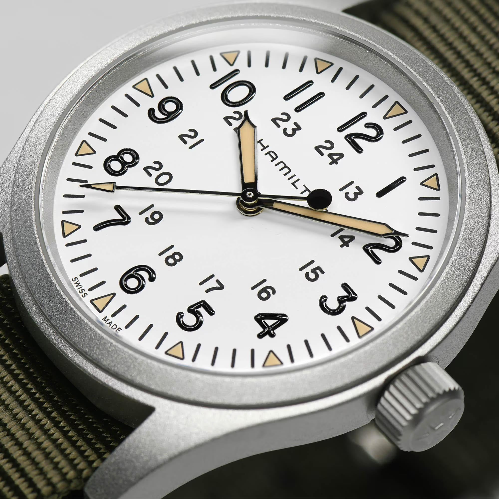 Hamilton Khaki Field Mechanical White Dial Green NATO Strap Men's Watch H69439411