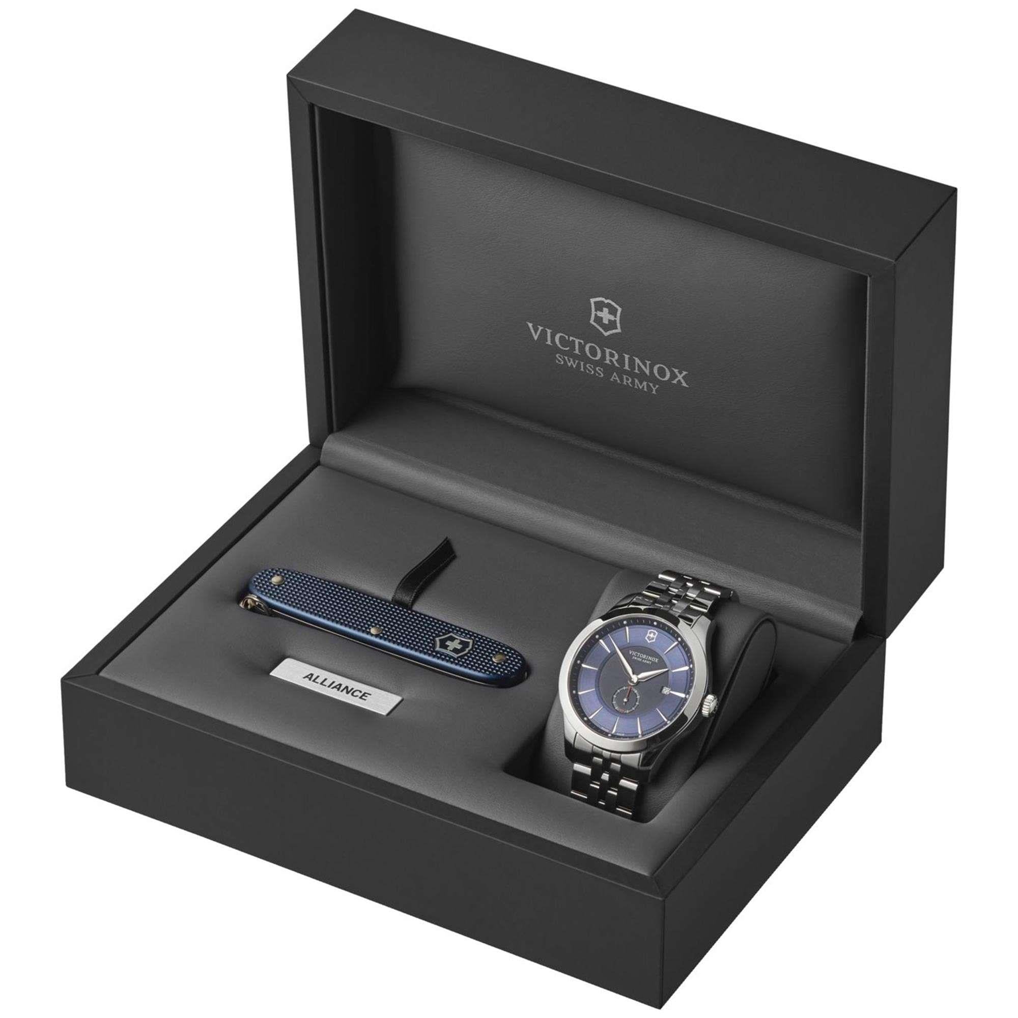 Victorinox Swiss Army Alliance Blue Dial Silver Stainless Steel Bracelet Men's Watch 241763.1
