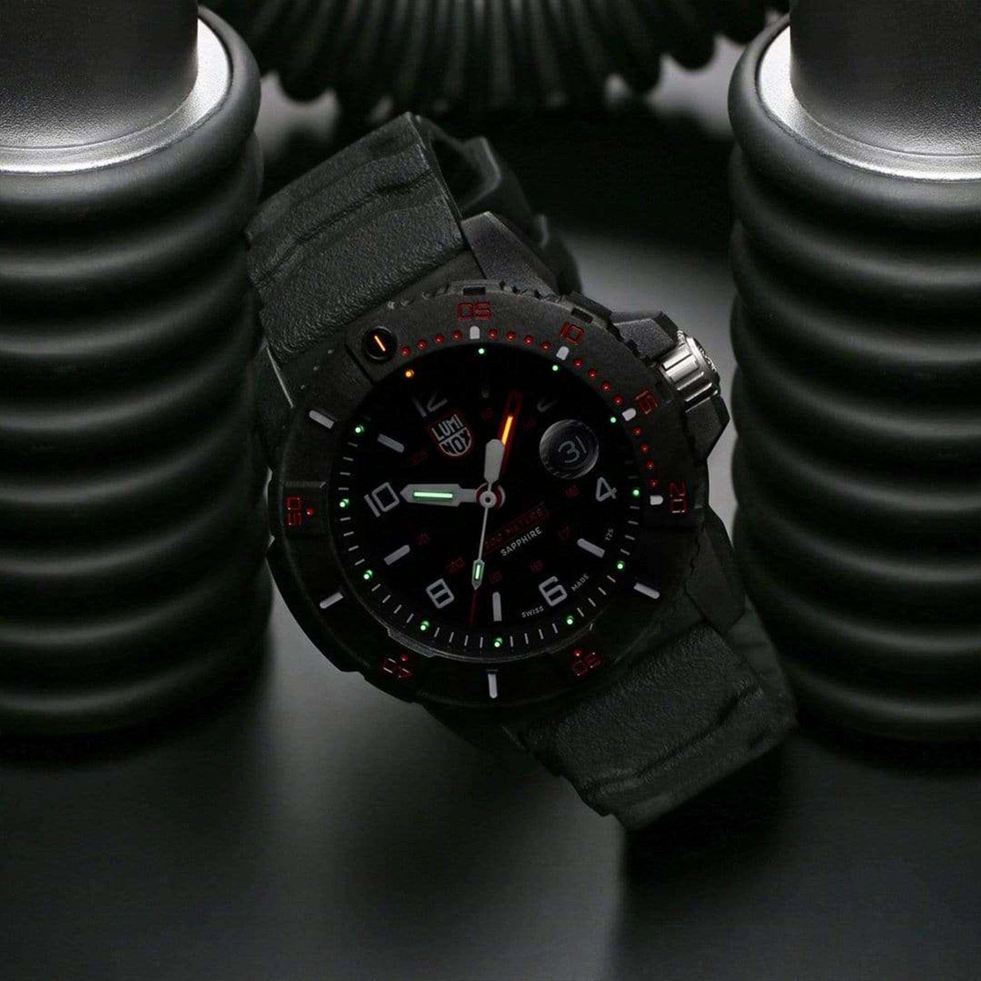 Luminox Navy SEAL 3600 Series Quartz Black Dial Rubber Strap Men's Watch XS.3615