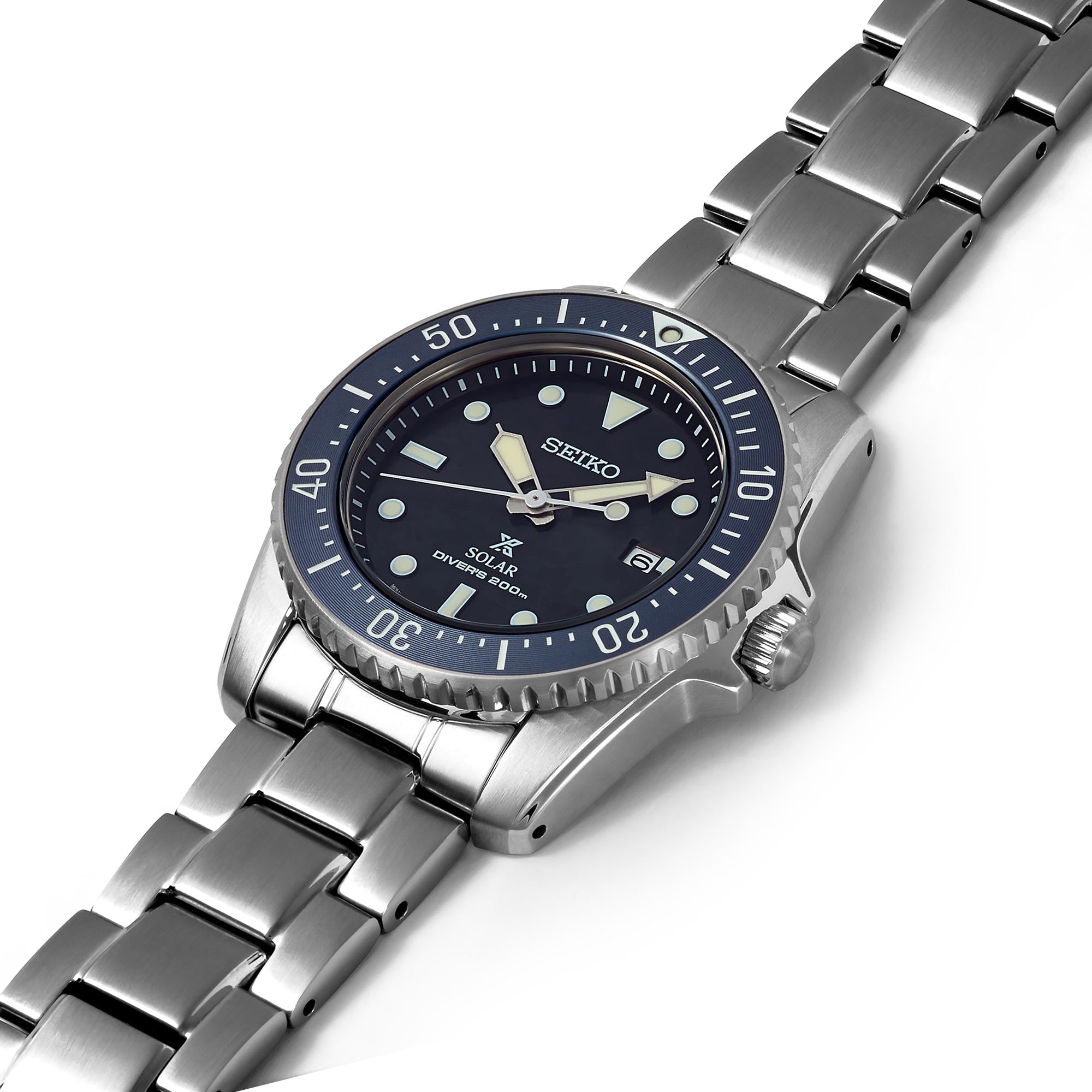 Seiko Prospex Solar Black Dial Stainless Steel Bracelet Men's Watch SNE569P1