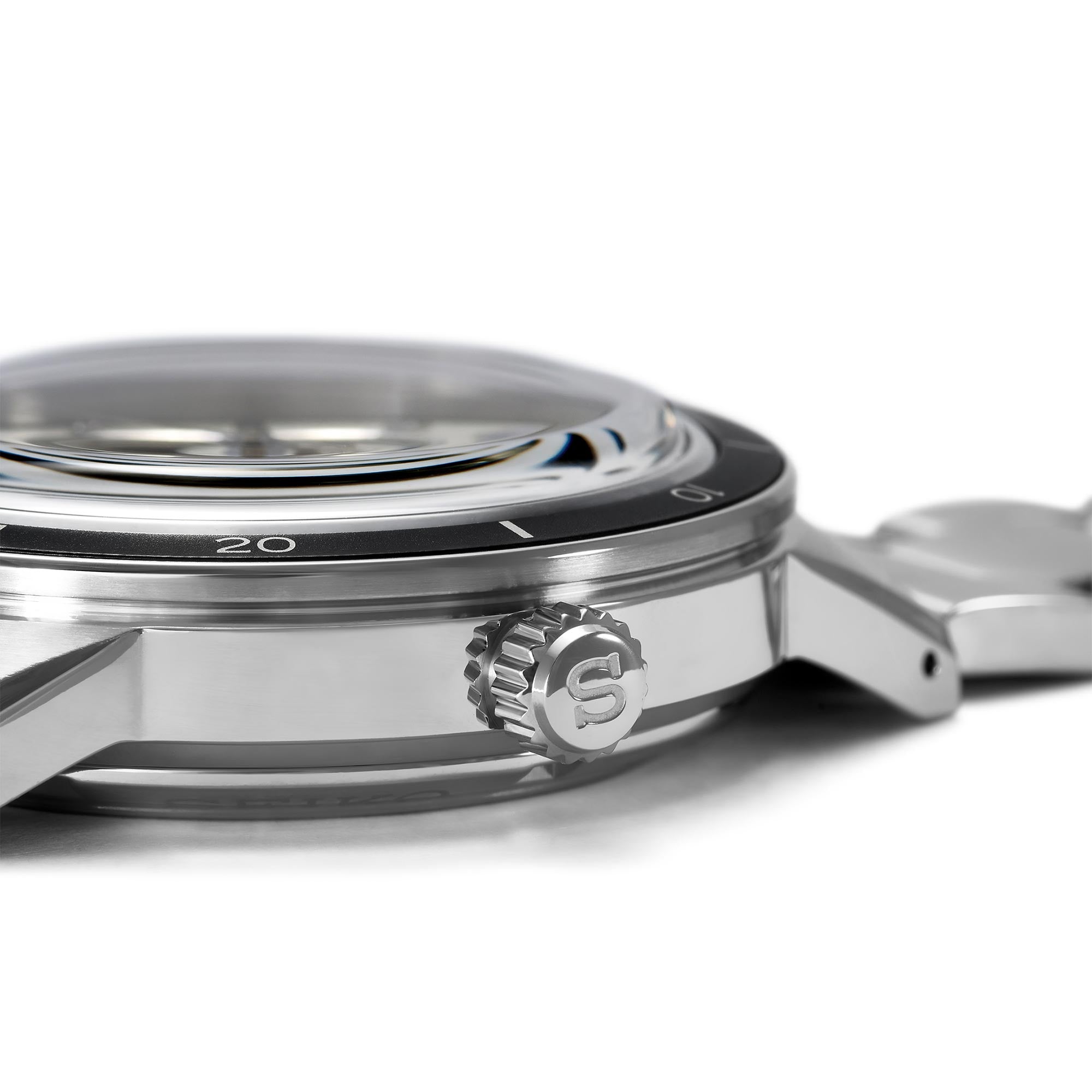 Seiko Presage Style 60's Automatic Silver Dial Stainless Steel Bracelet Men's Watch SSA423J1