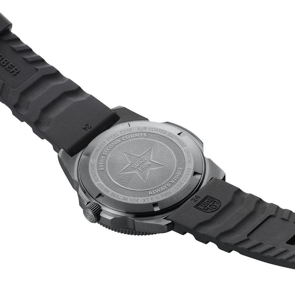 Luminox Pacific Diver Quartz Movement Black Dial Rubber Bracelet Men's Watch XS.3121.BO