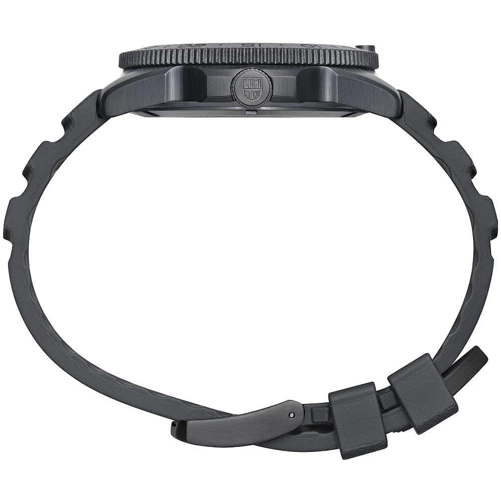 Luminox Pacific Diver Quartz Movement Black Dial Rubber Bracelet Men's Watch XS.3121.BO