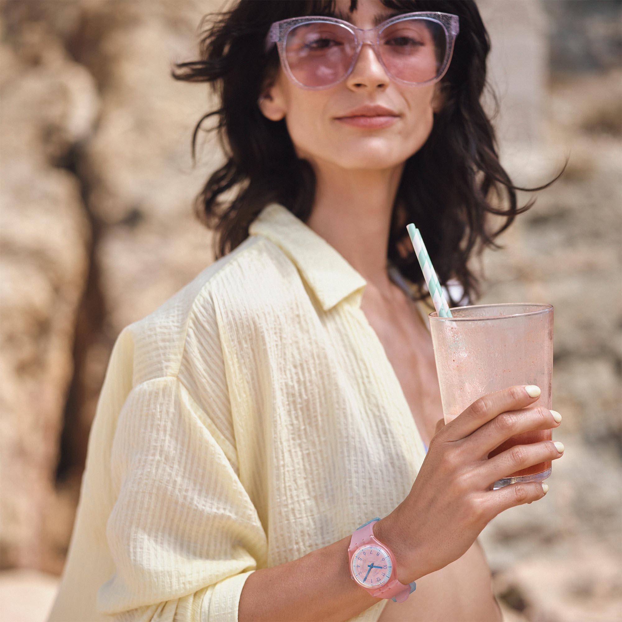 Swatch SwatchPAY! Pink Pay! Quartz Pink Dial Pink Silicone Strap Ladies Watch SVHP100-5300