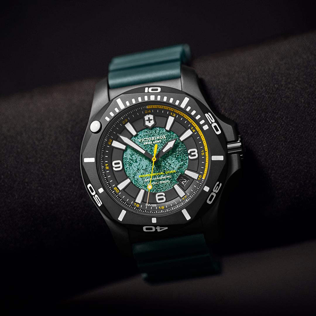 Victorinox I.N.O.X Professional Diver Limited Edition Titanium Quartz Black Rubber Strap Men's Watch 241957.1