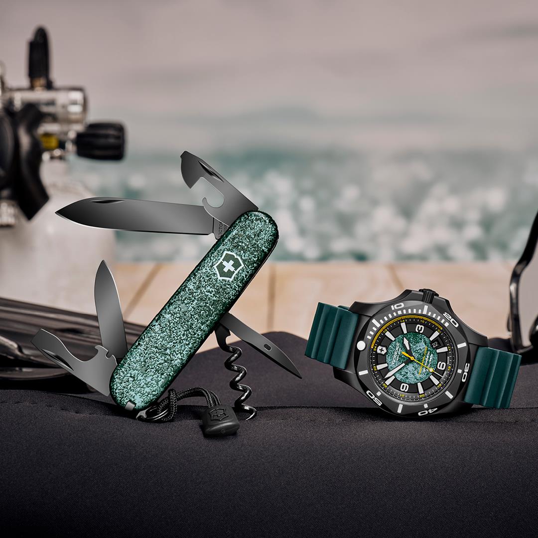 Victorinox I.N.O.X Professional Diver Limited Edition Titanium Quartz Black Rubber Strap Men's Watch 241957.1